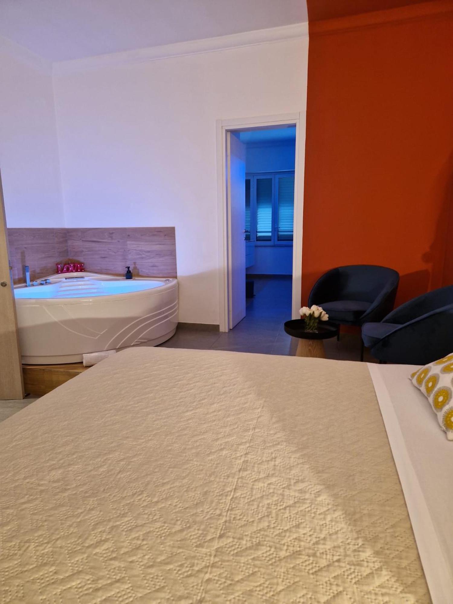Double Room Spa Bath