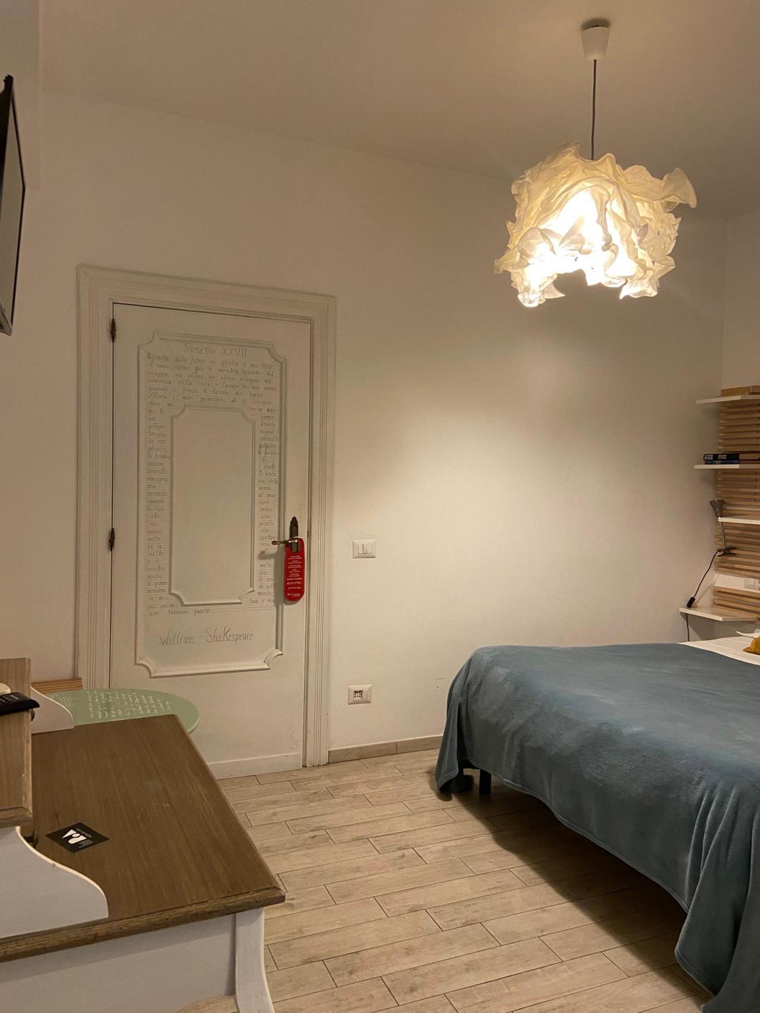 Double Room Private Bathroom
