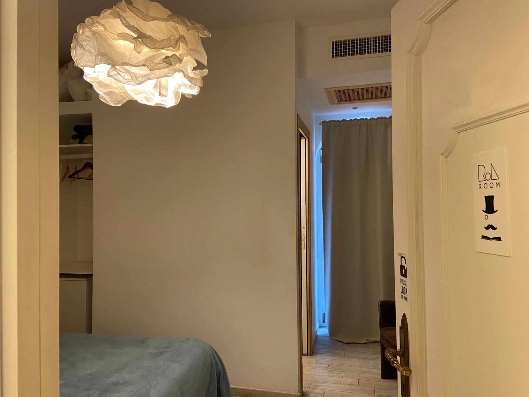 Double Room Private Bathroom