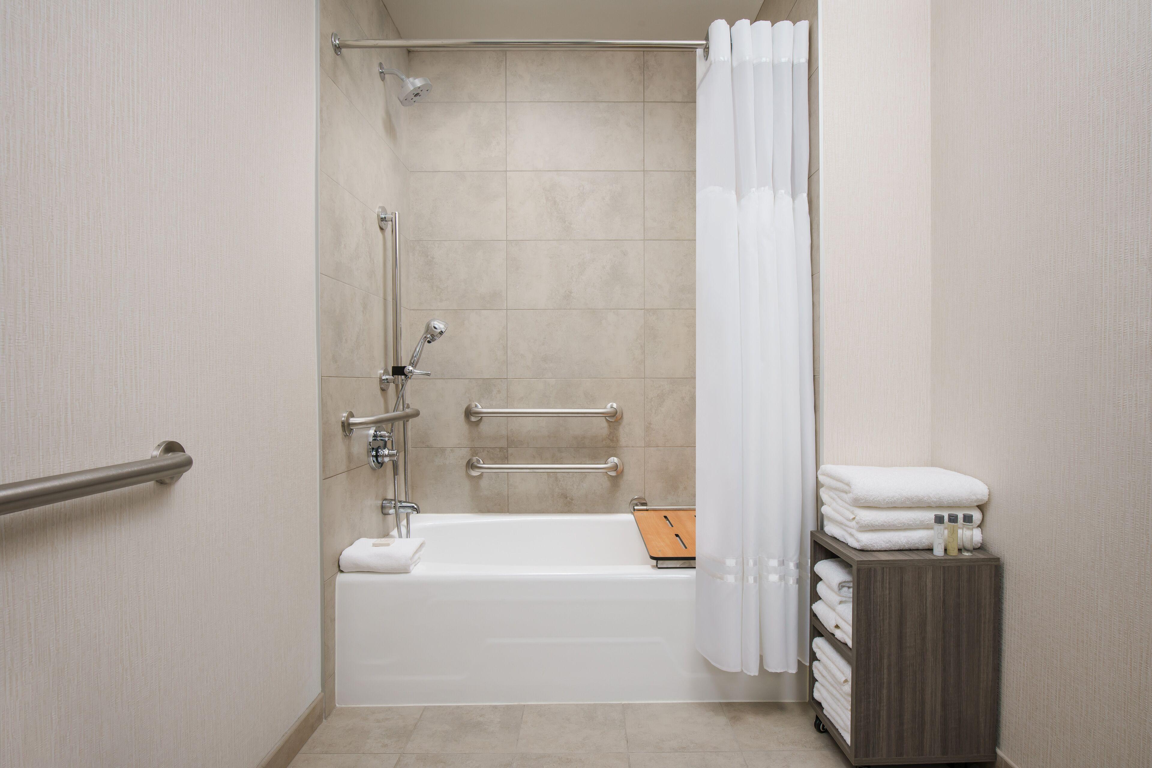 Deluxe King Room Disability Access