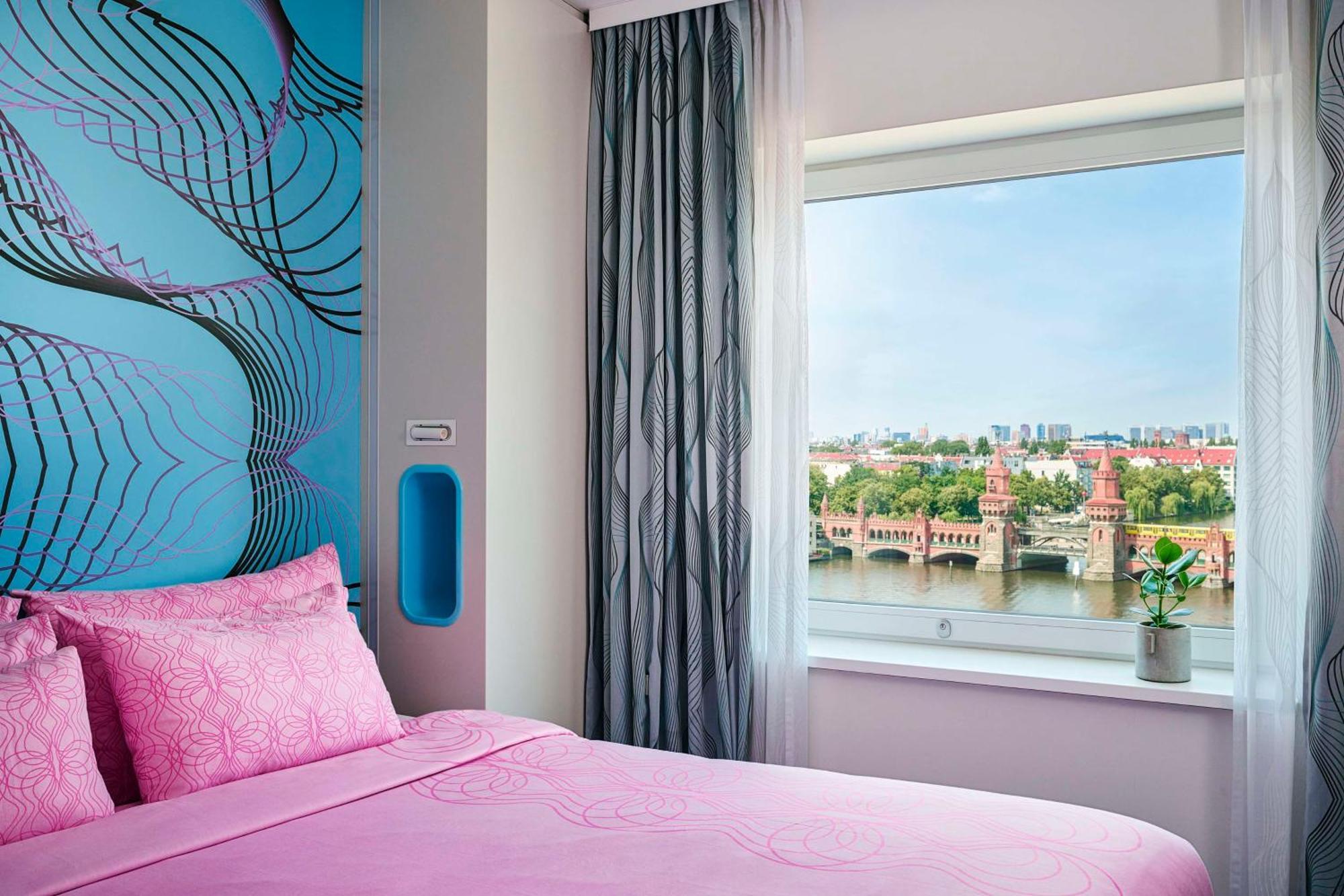 nhow Junior Suite with River View