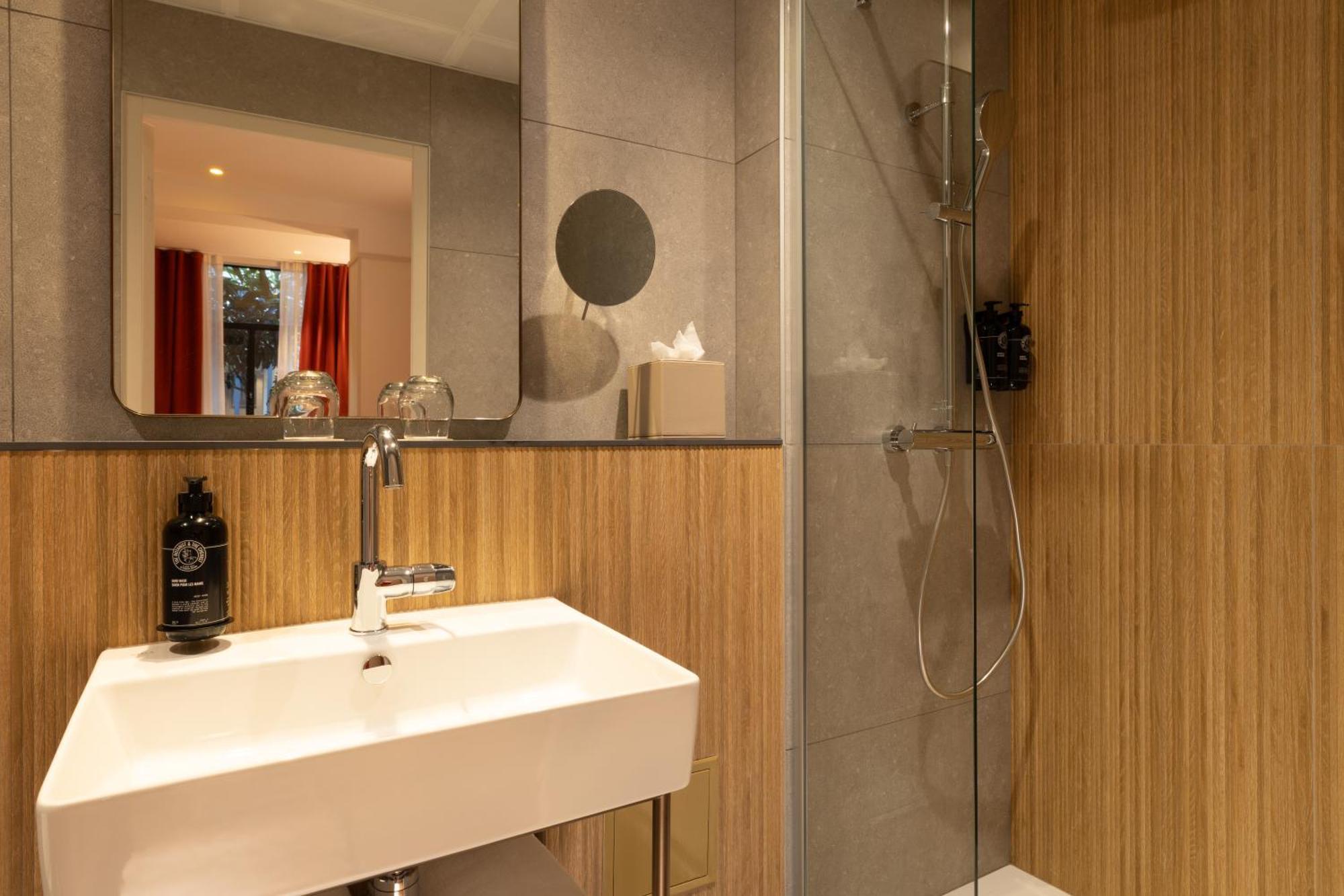 Standard Double Room vue sur cour