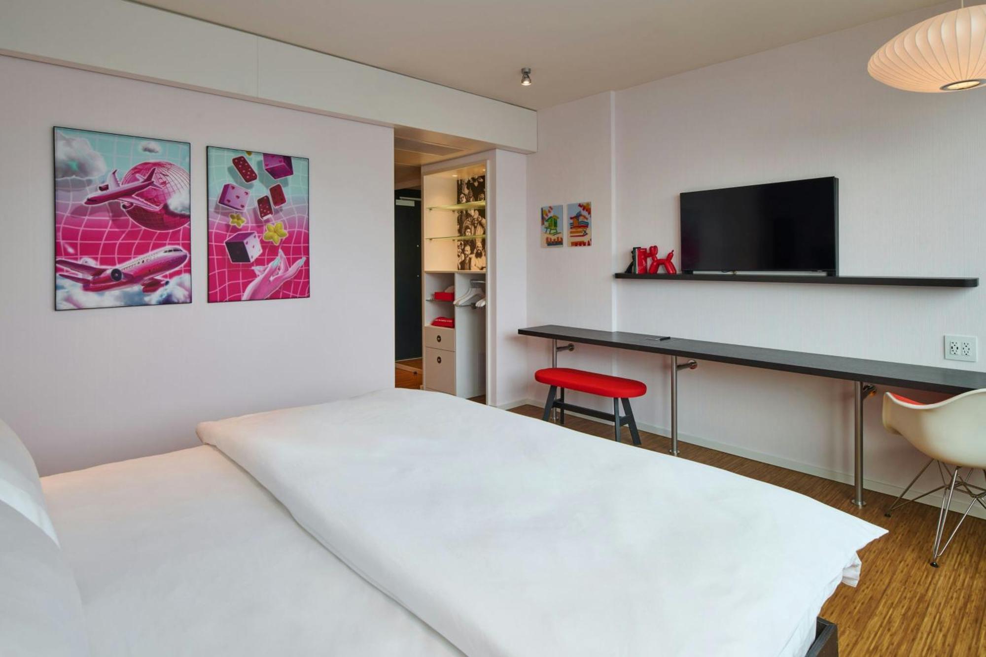 King Room Accessible