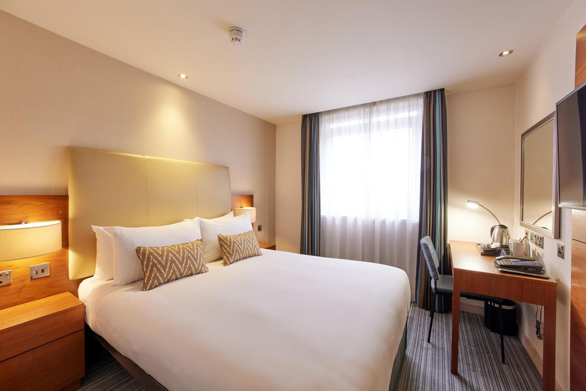 Standard Double Room,1765794017:JPEG