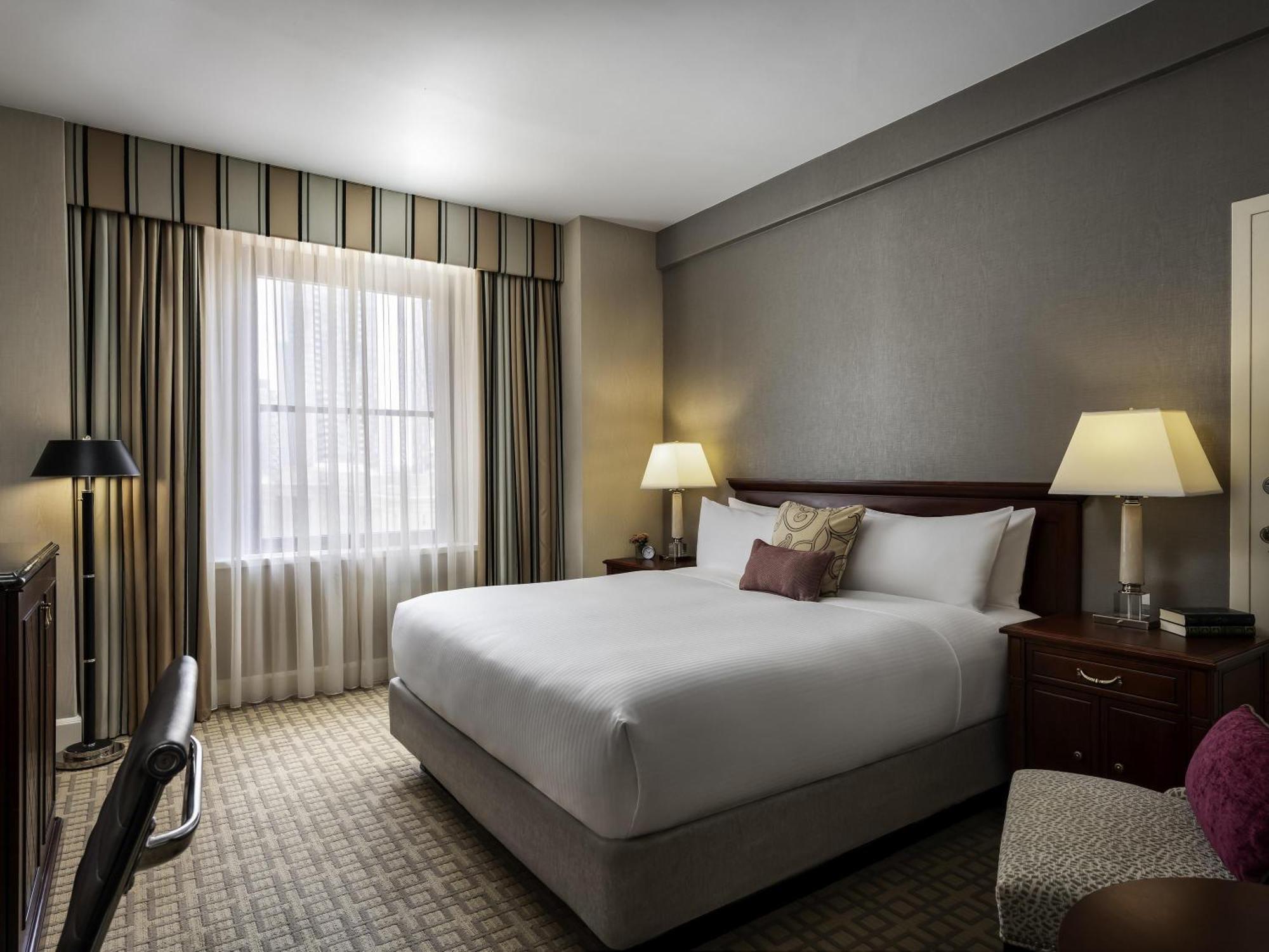 Standard King Room