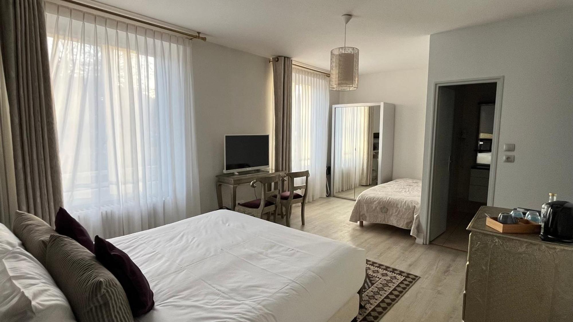 Standard Double Room,1742702633:JPEG