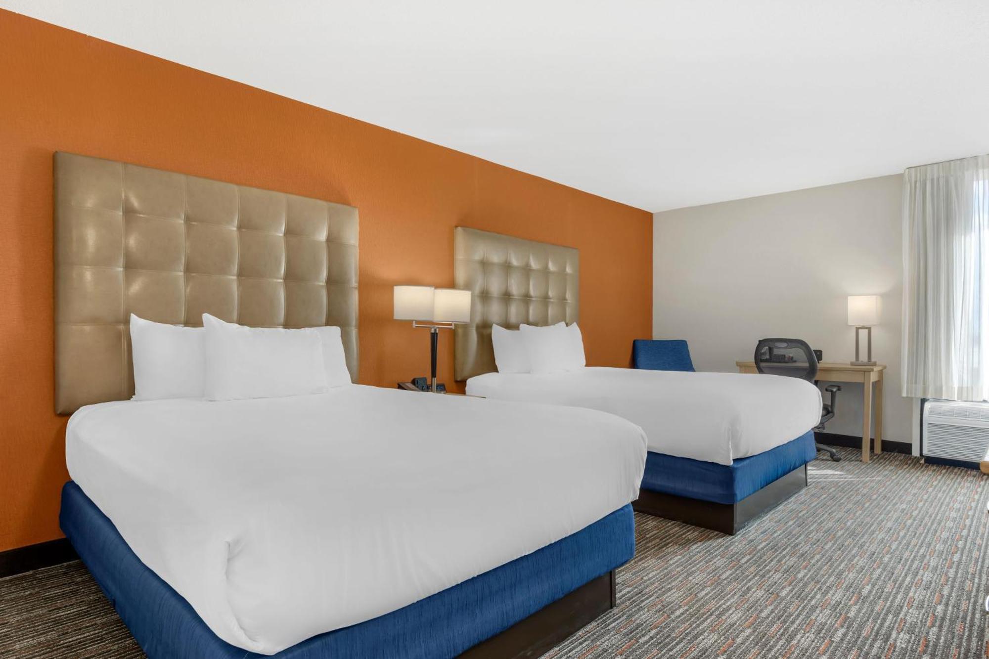 Queen Room Two Queen Beds