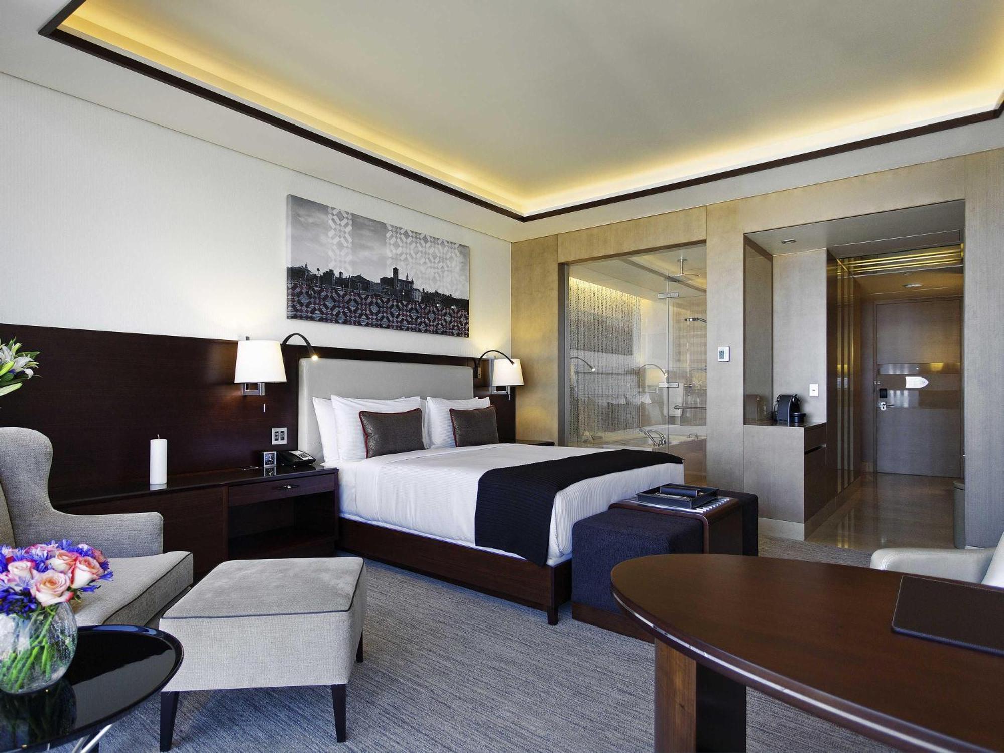 Deluxe King Room Sea View,1770515222:JPEG