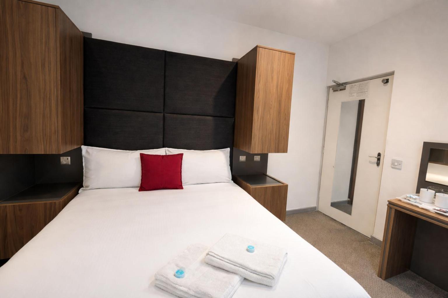 Double Room with Shared Bathroom