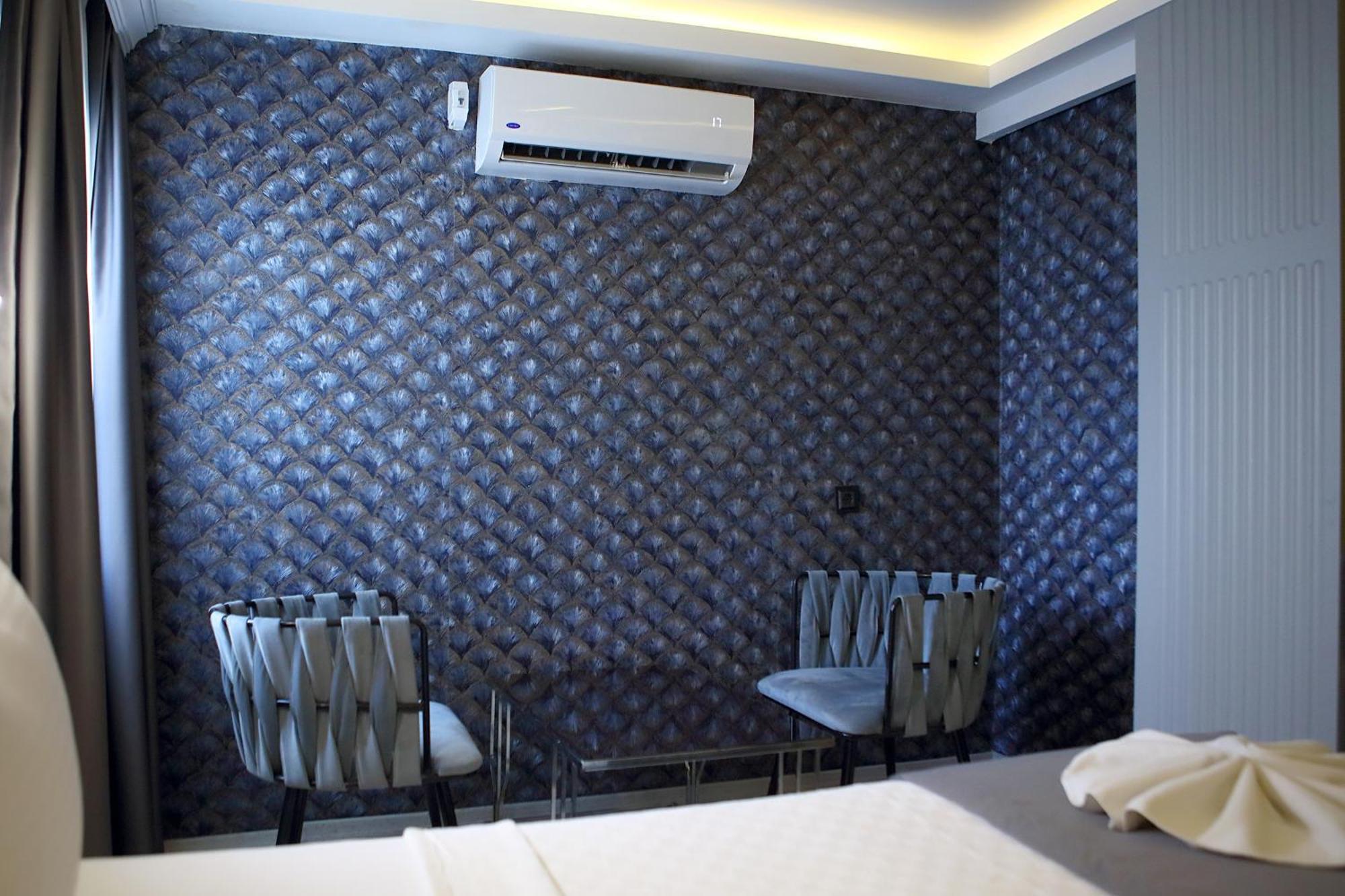 Luxury Triple Room