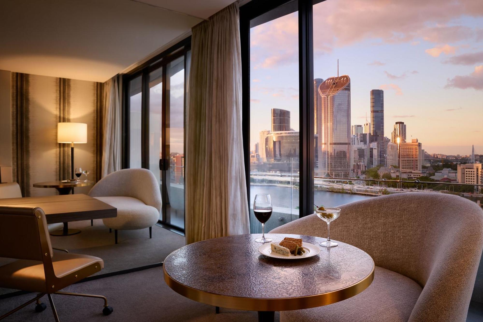 River City King Suite with Free Wifi