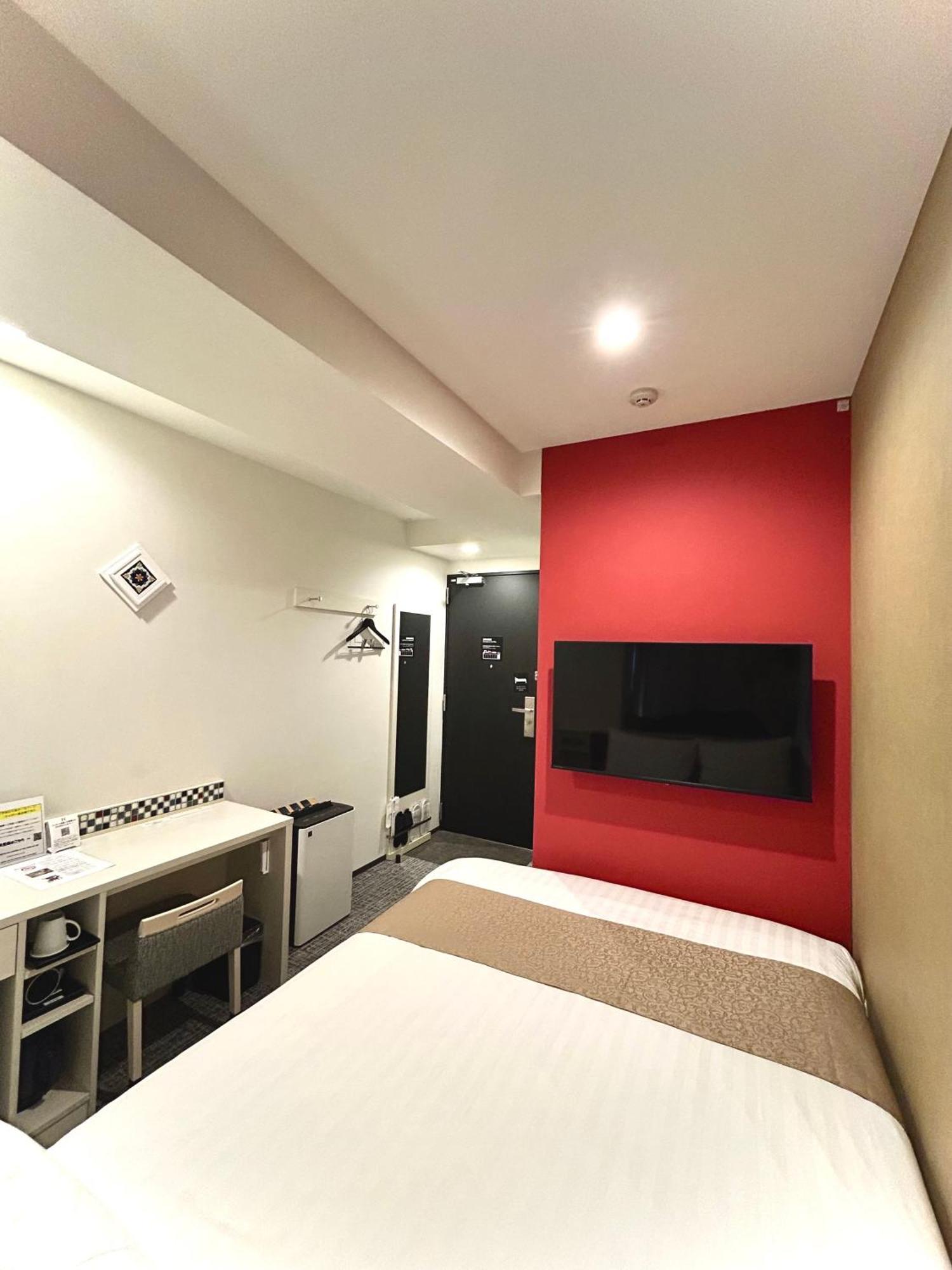 Double Room Private Bathroom