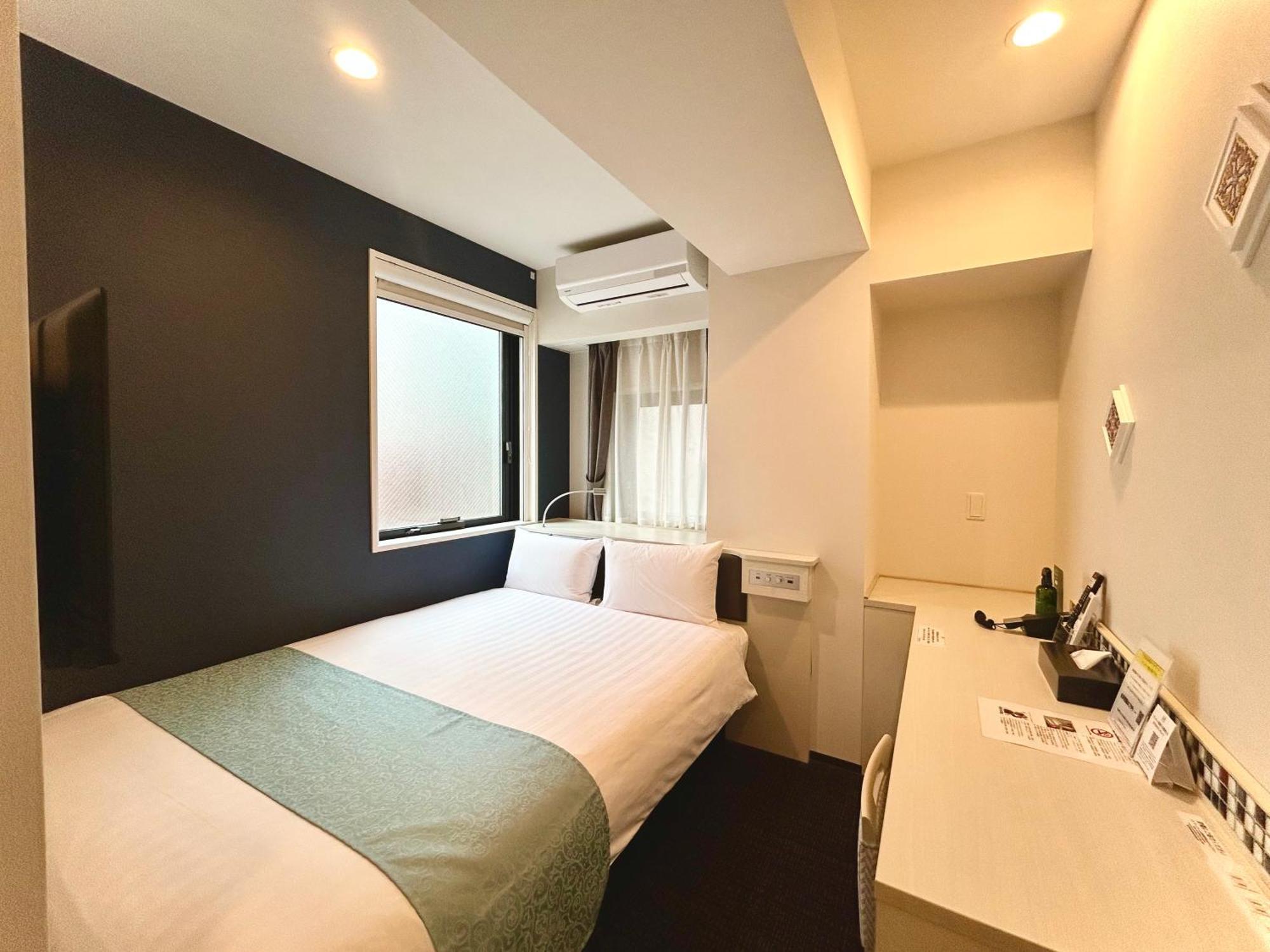 Double Room Private Bathroom