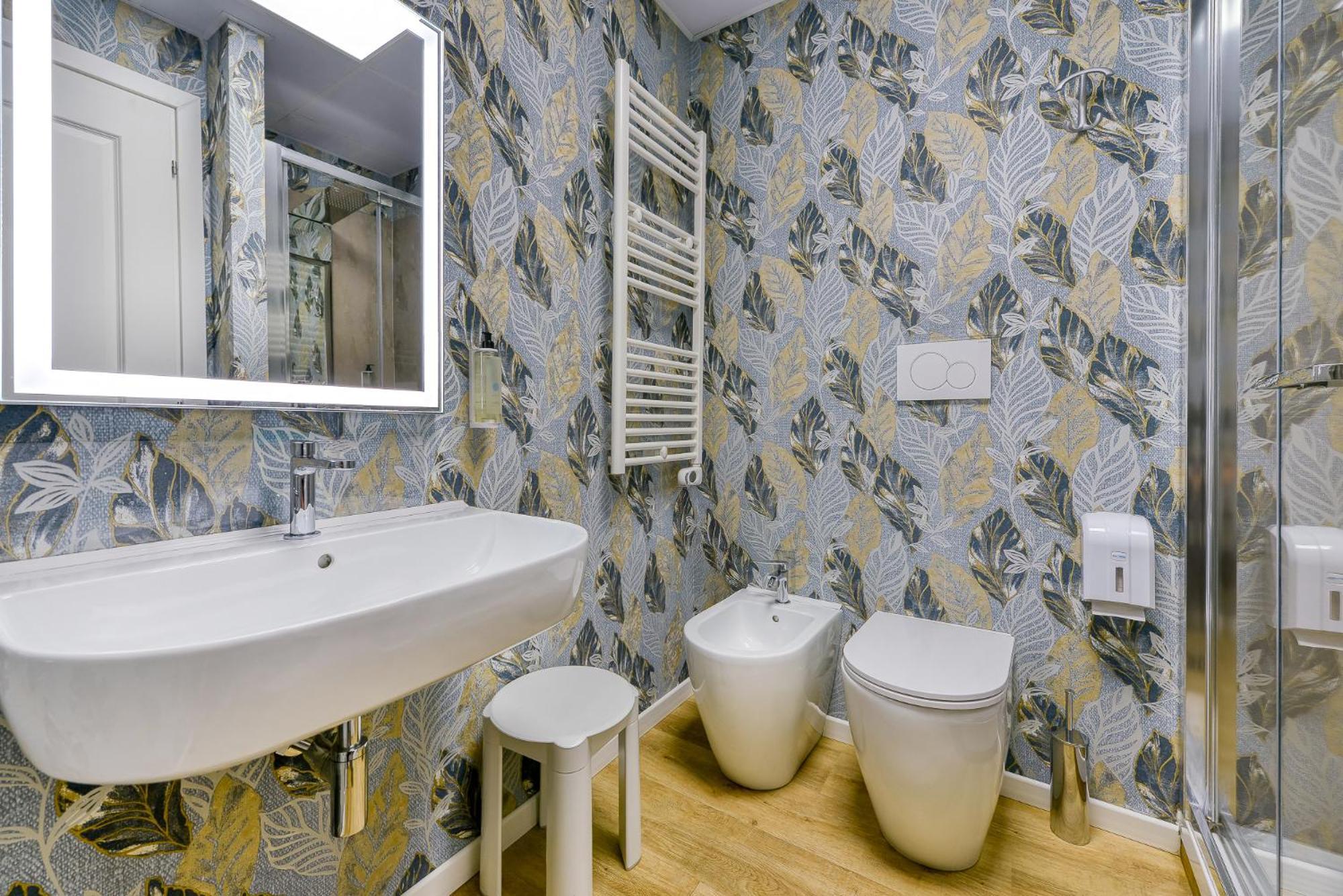 Large Double Room
