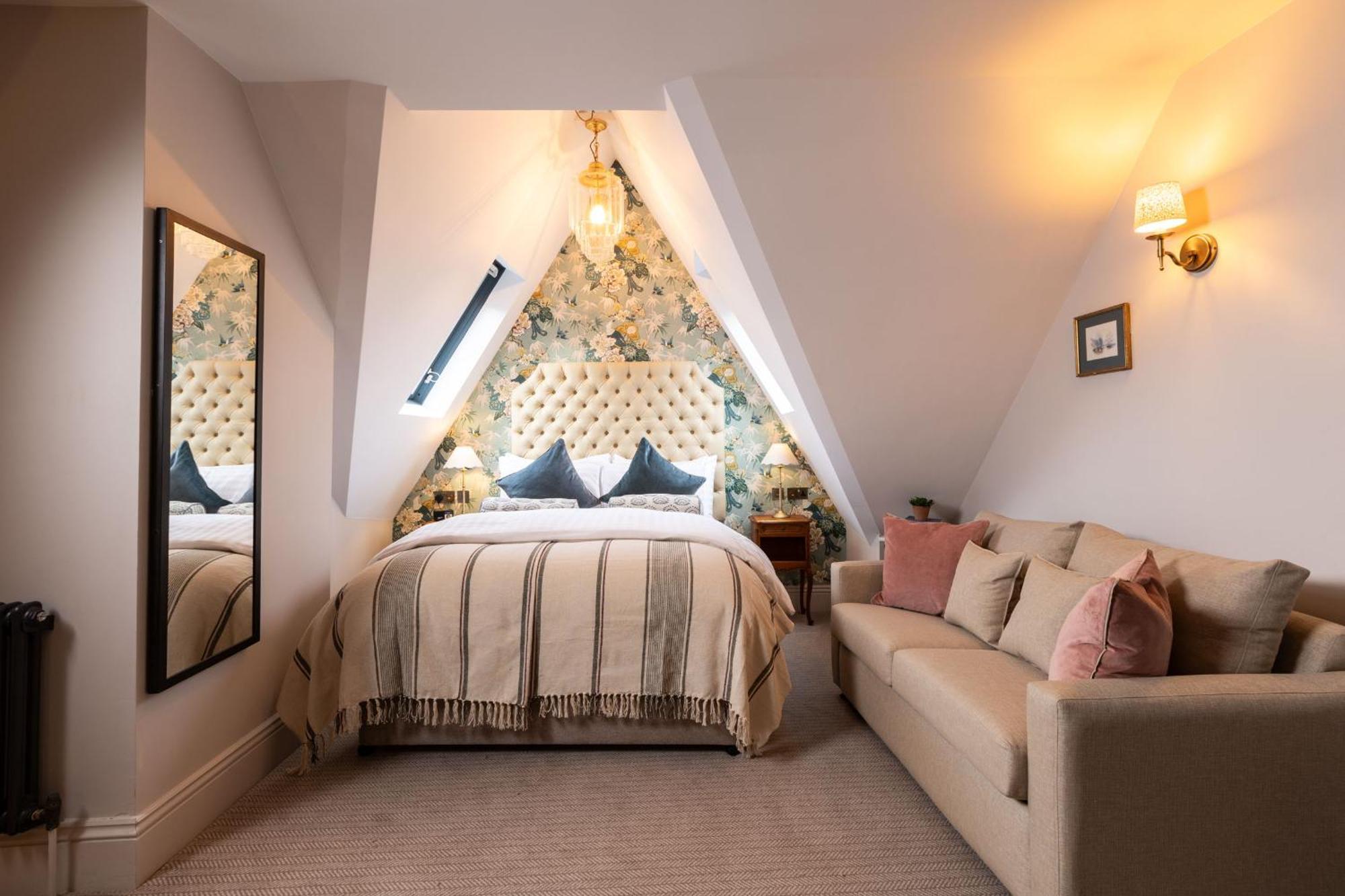 Superior Queen Room