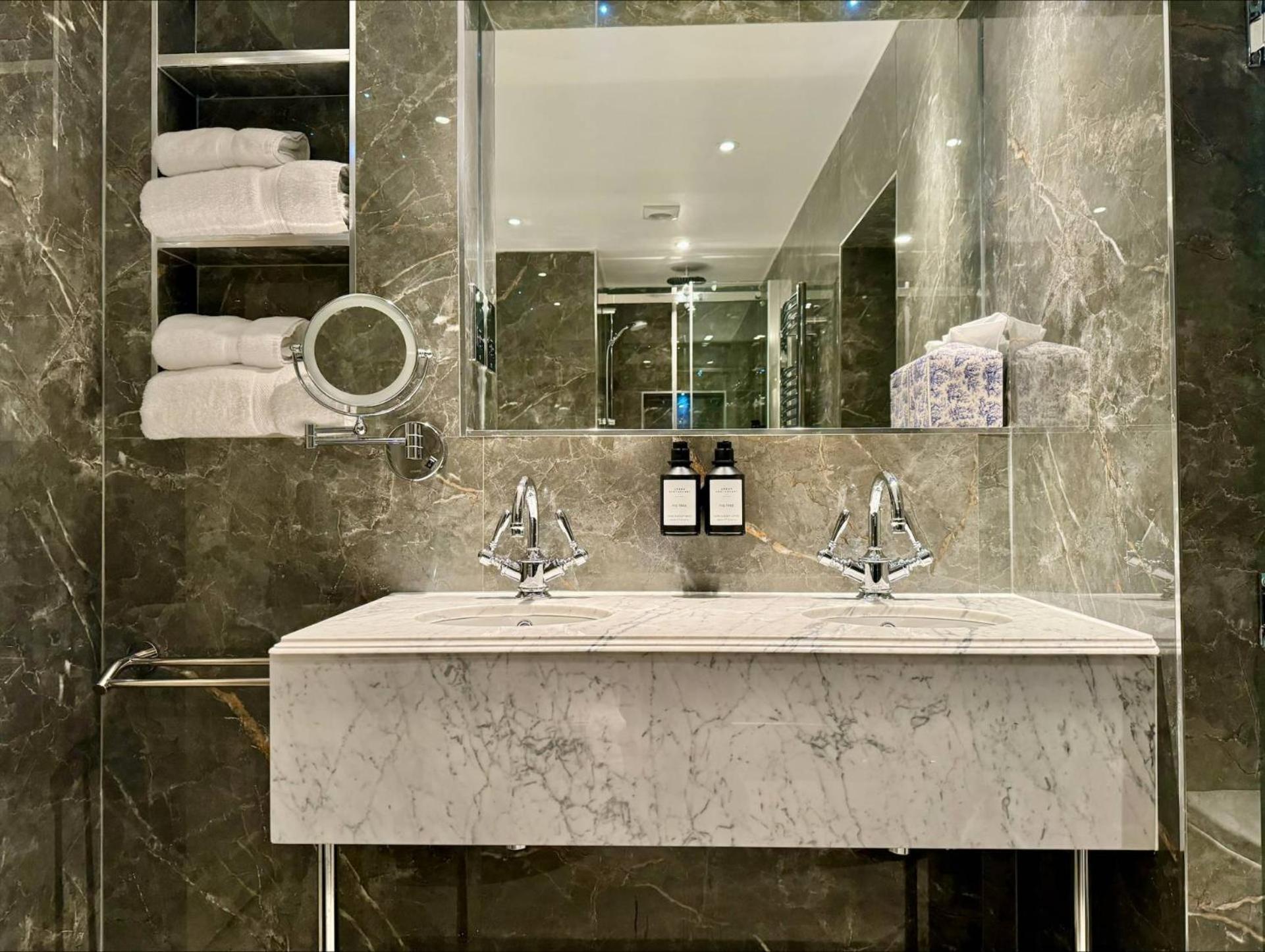 Superior Grand Suite