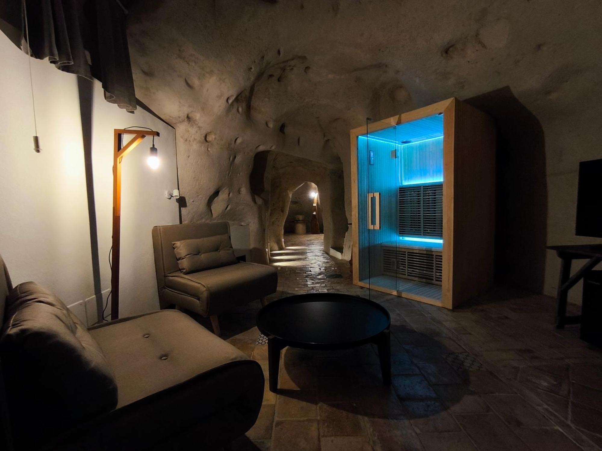 King Suite Spa Bath,1747046761:JPEG