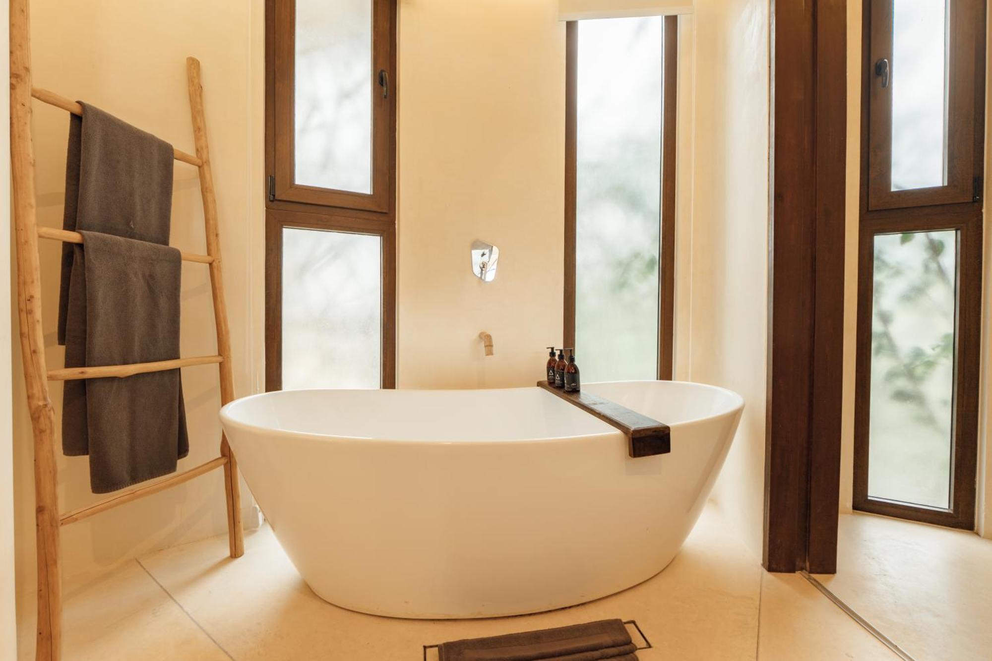 Standard Studio