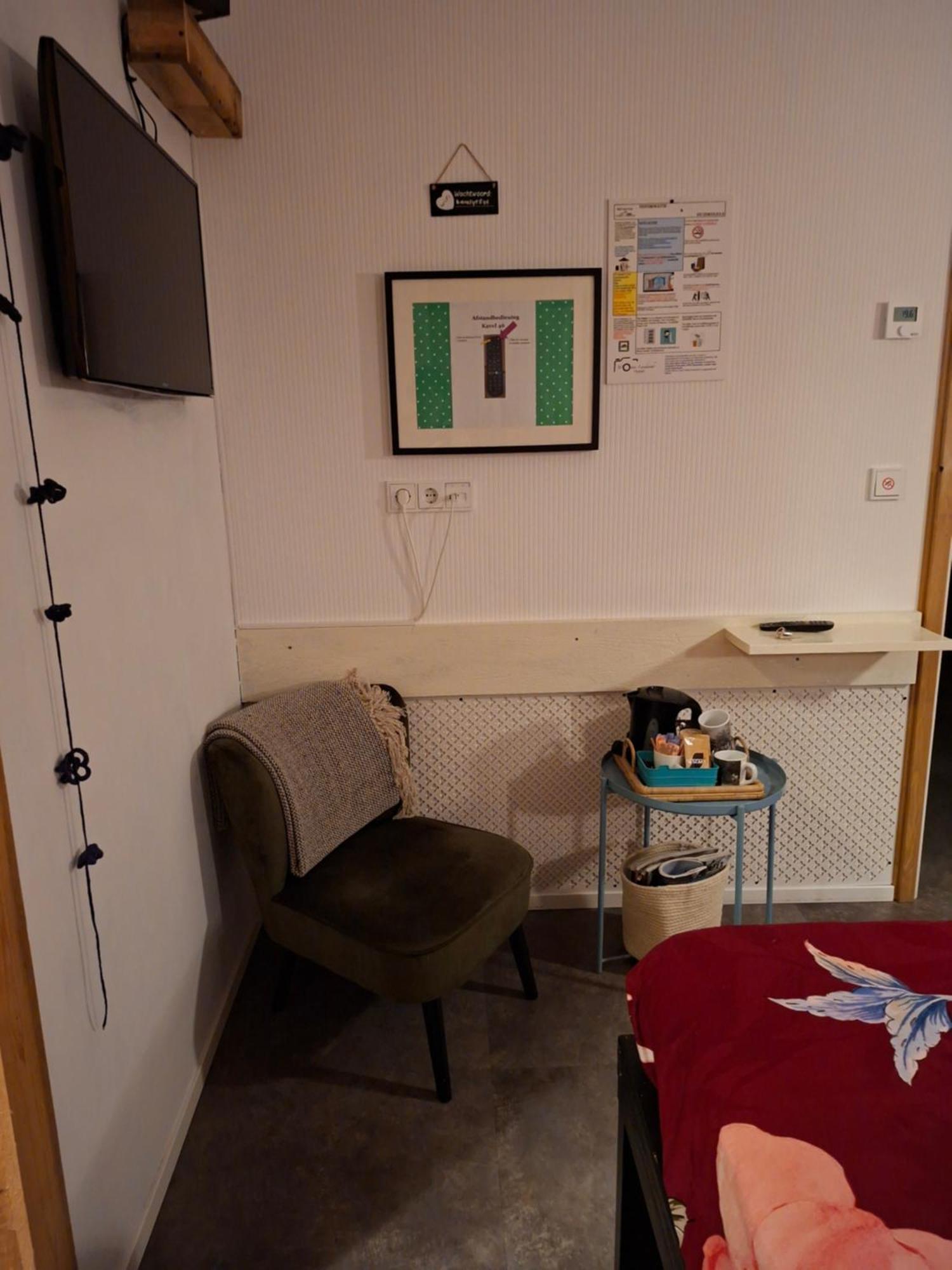 Double Room Private Bathroom