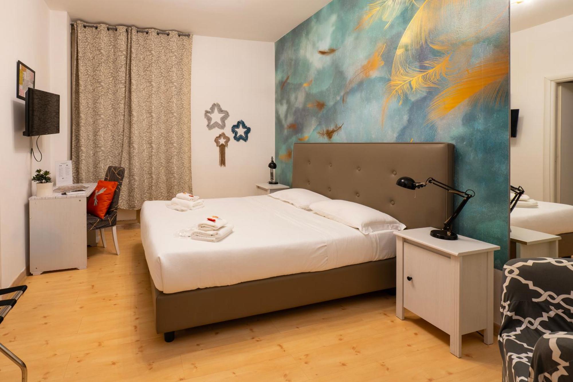 Deluxe Queen Room