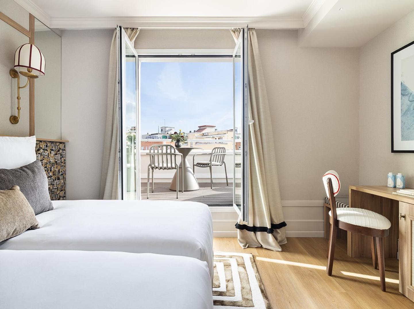 Double or Twin Room Terrace