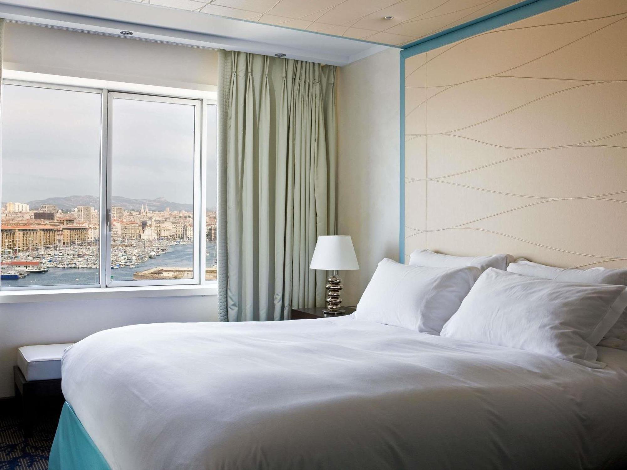Quarto Luxo com Cama de Casal, Vista do Porto, Acesso à Academia e ao Sofitel Spa