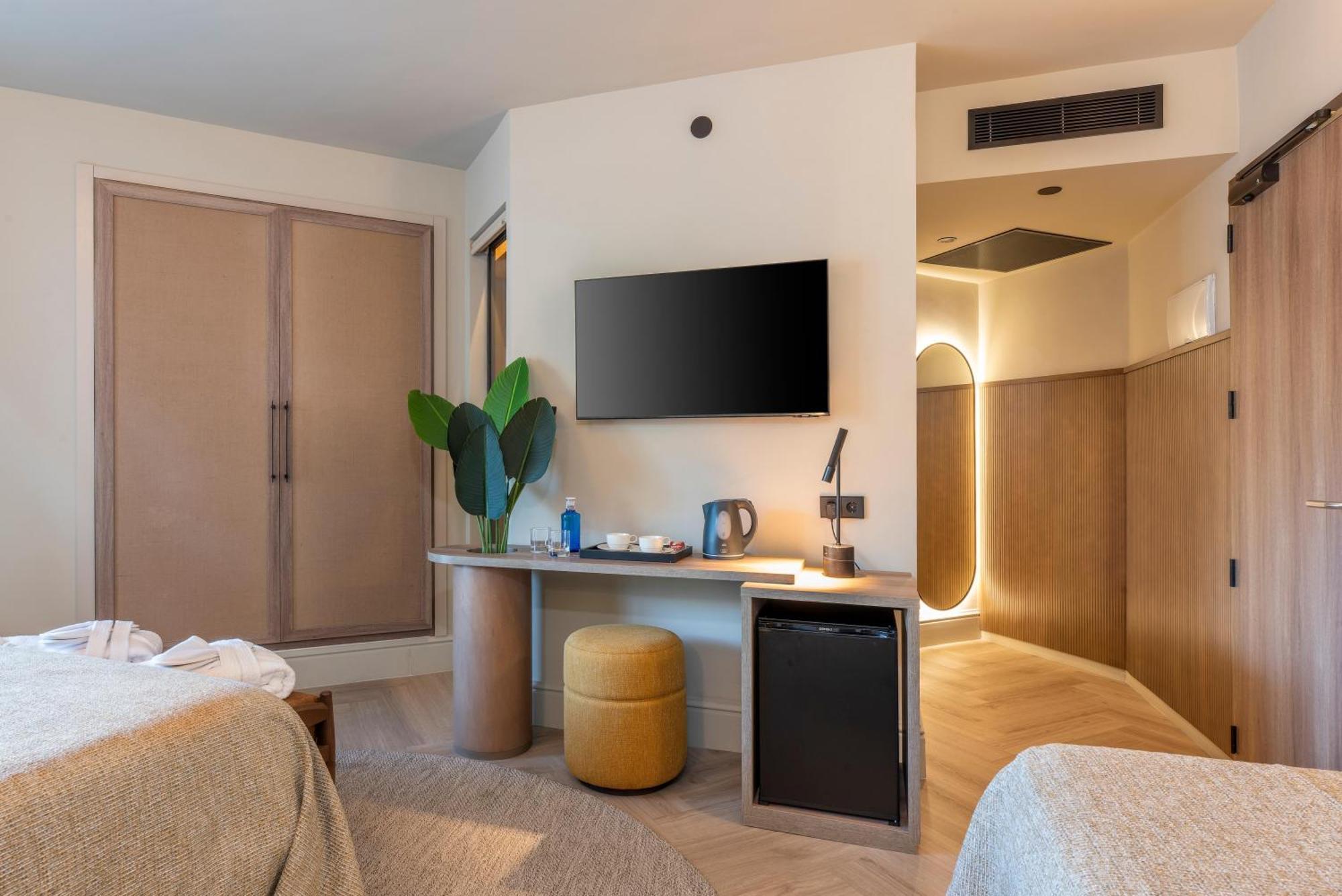 Family Double Room