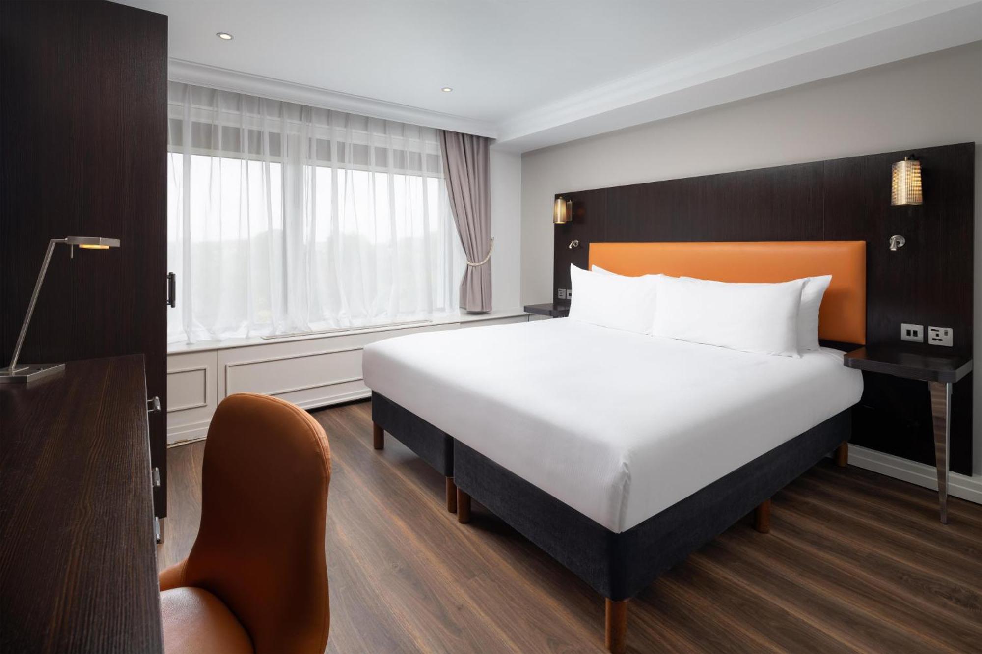 Deluxe King Roomwith View High Floor