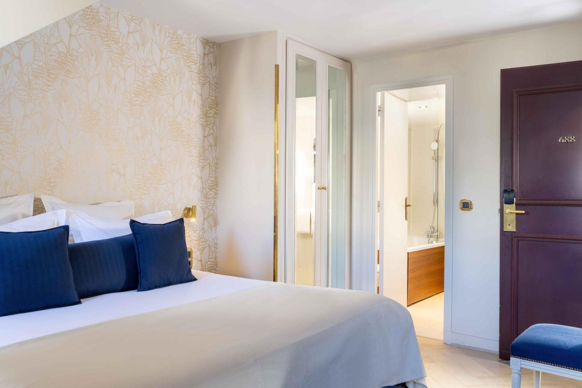 Superior Double or Twin Room,1758265533:JPEG