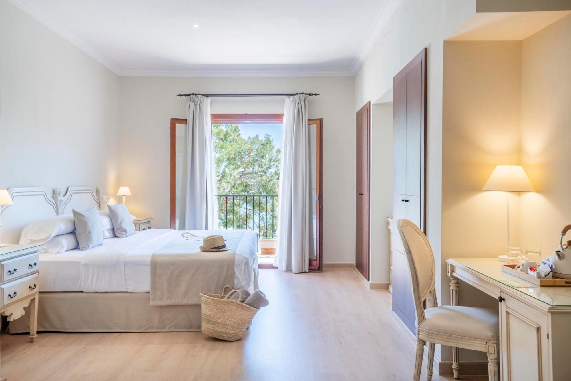 Deluxe Double Room Balcony Sea View