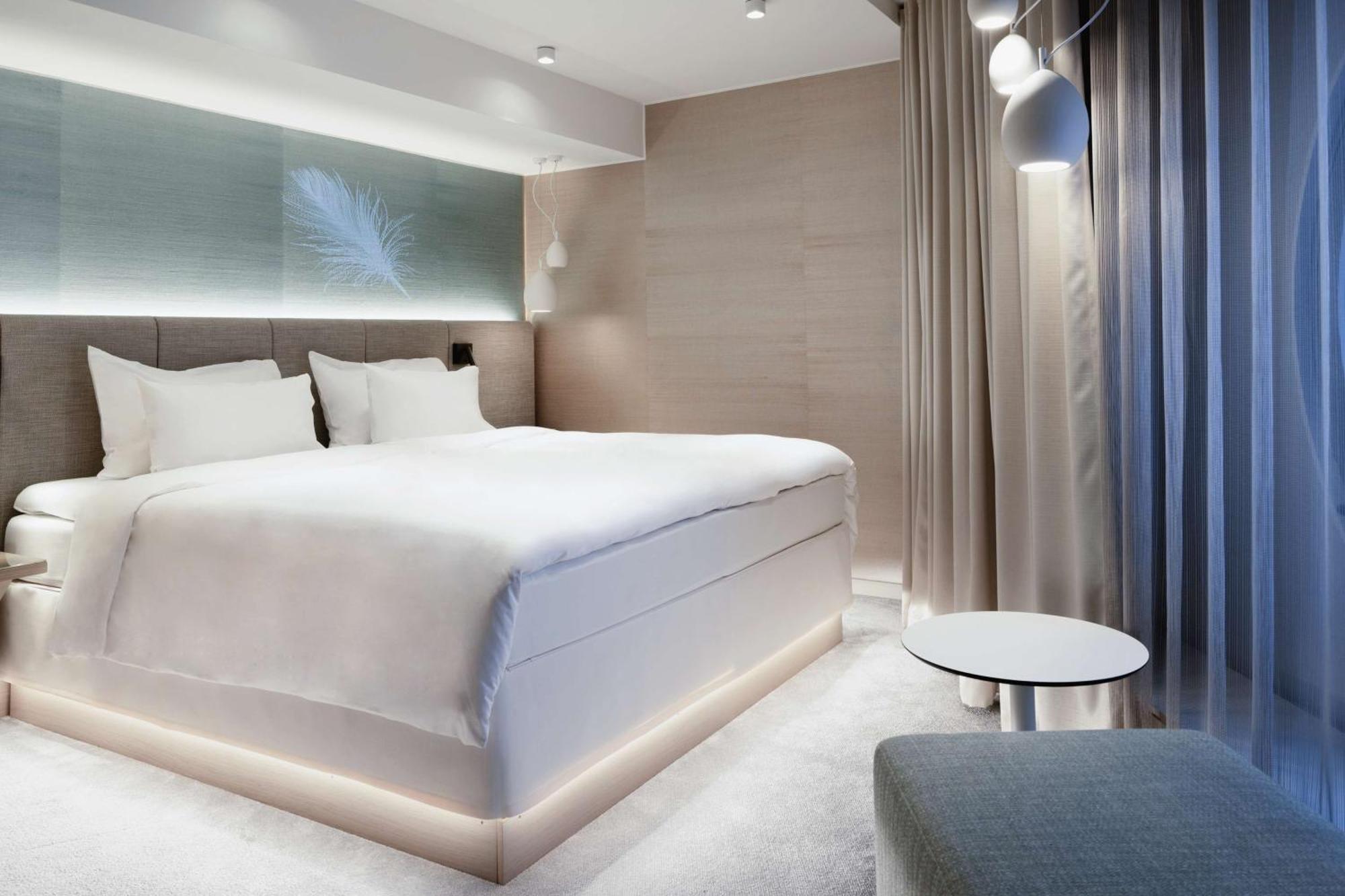 Junior Suite,1758294618:JPEG