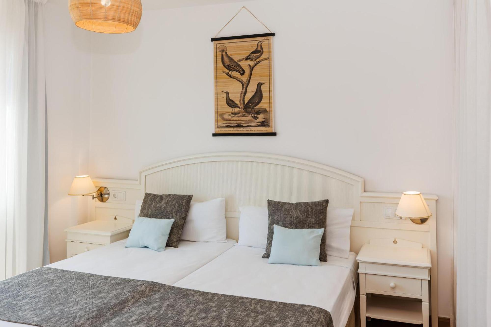 One-Bedroom Family Apartment