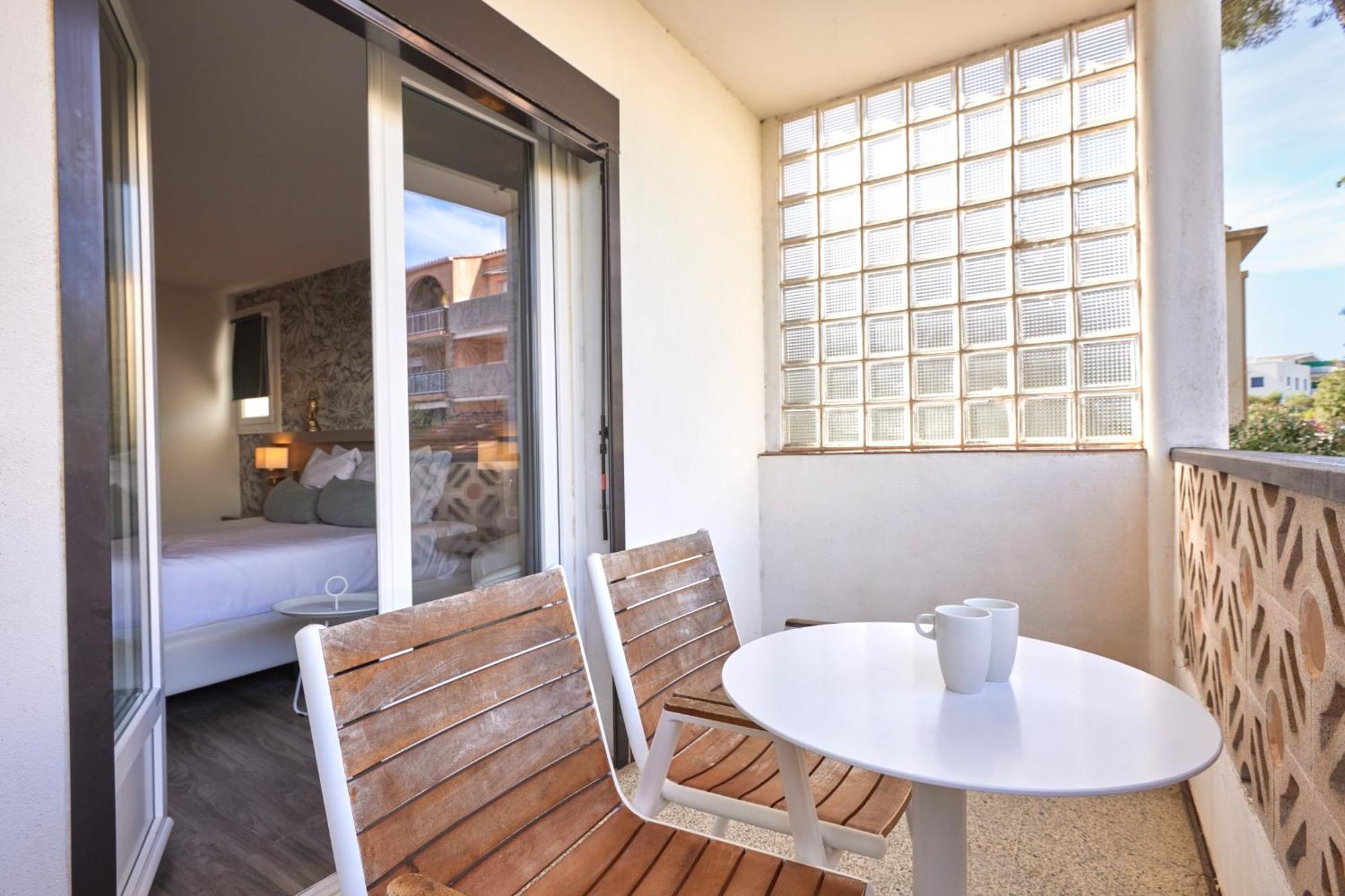 Triple room Garden view Balcony