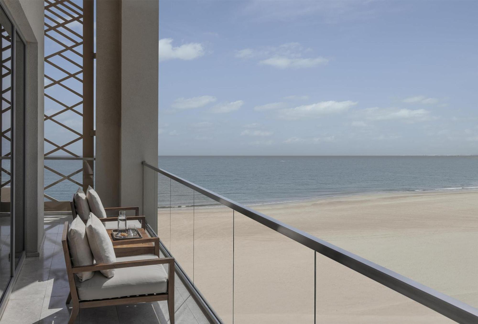 Grand Deluxe Kamer met Kingsize Bed en Uitzicht op Zee