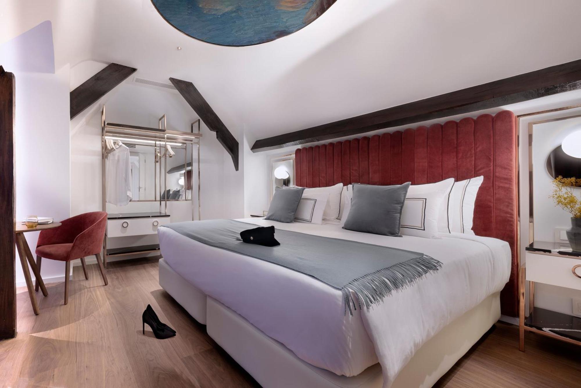 Maria Sorolla Grand Suite,1758526546:JPEG