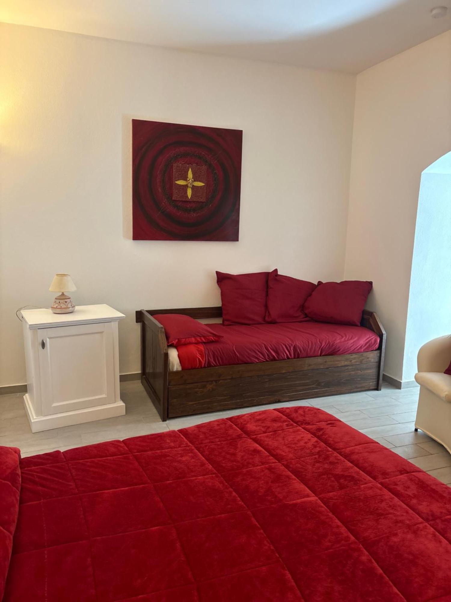 Double or Twin Room Garden View