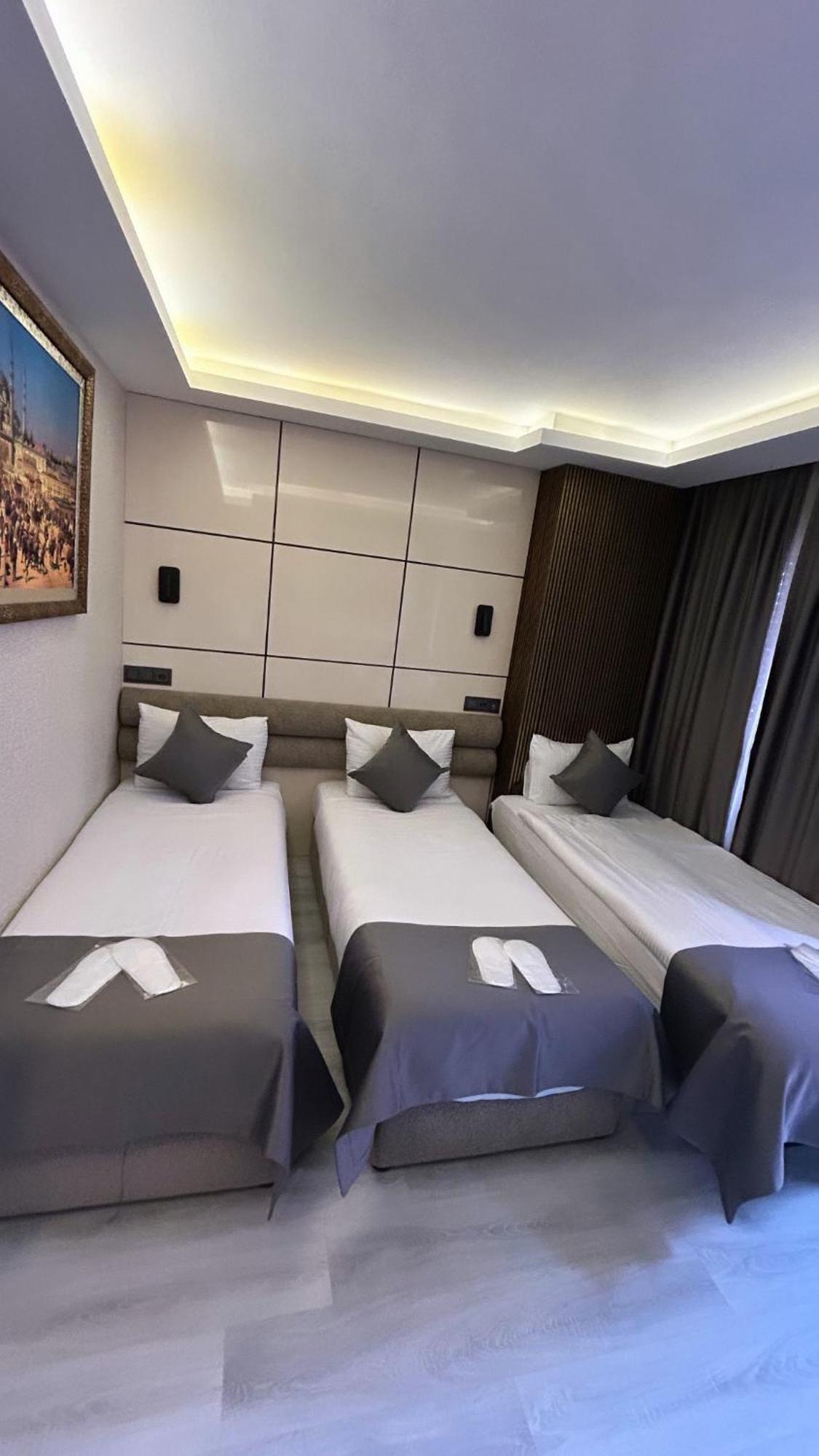Triple Room Balcony