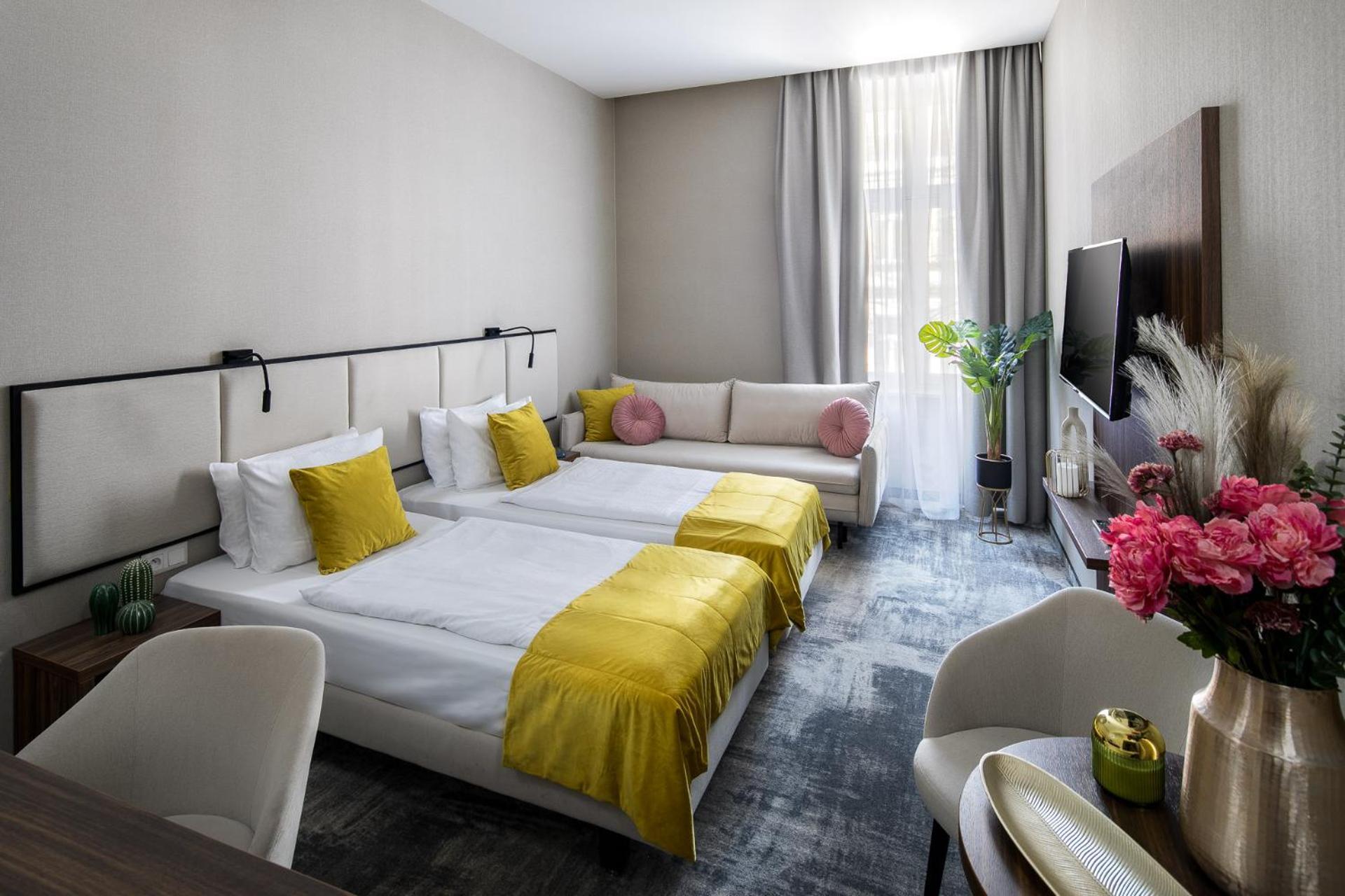 Premium Quadruple Room