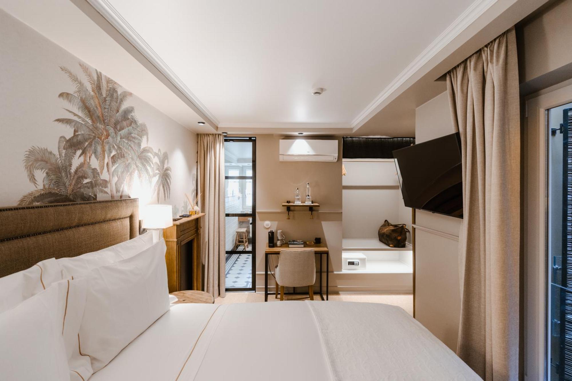 Double Room with Interior View,1759147981:JPEG