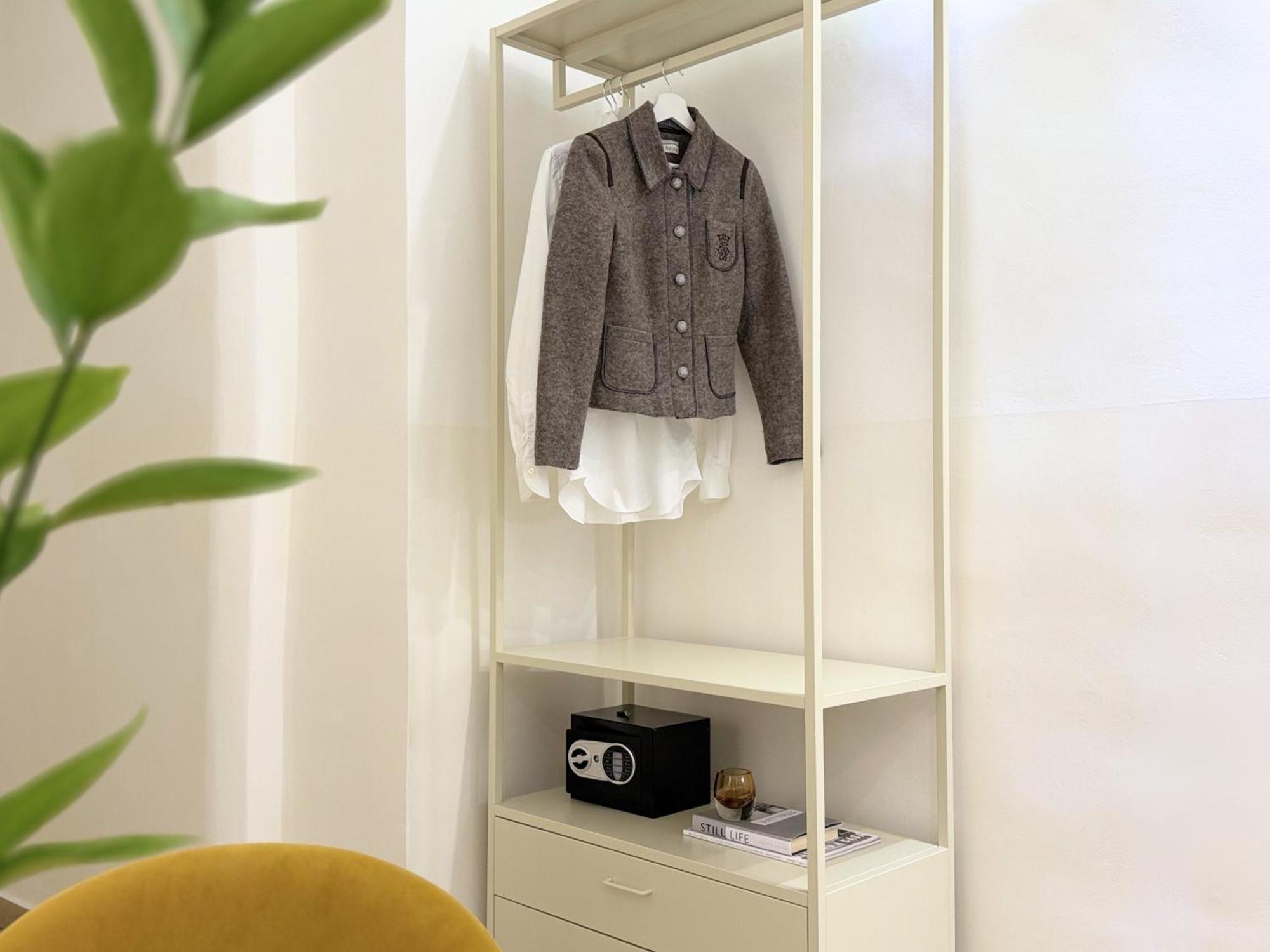 Large Twin Room