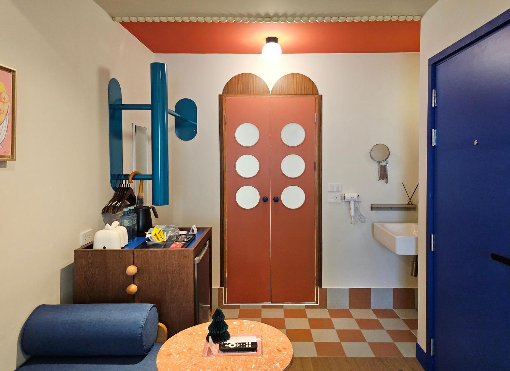 Superior Studio