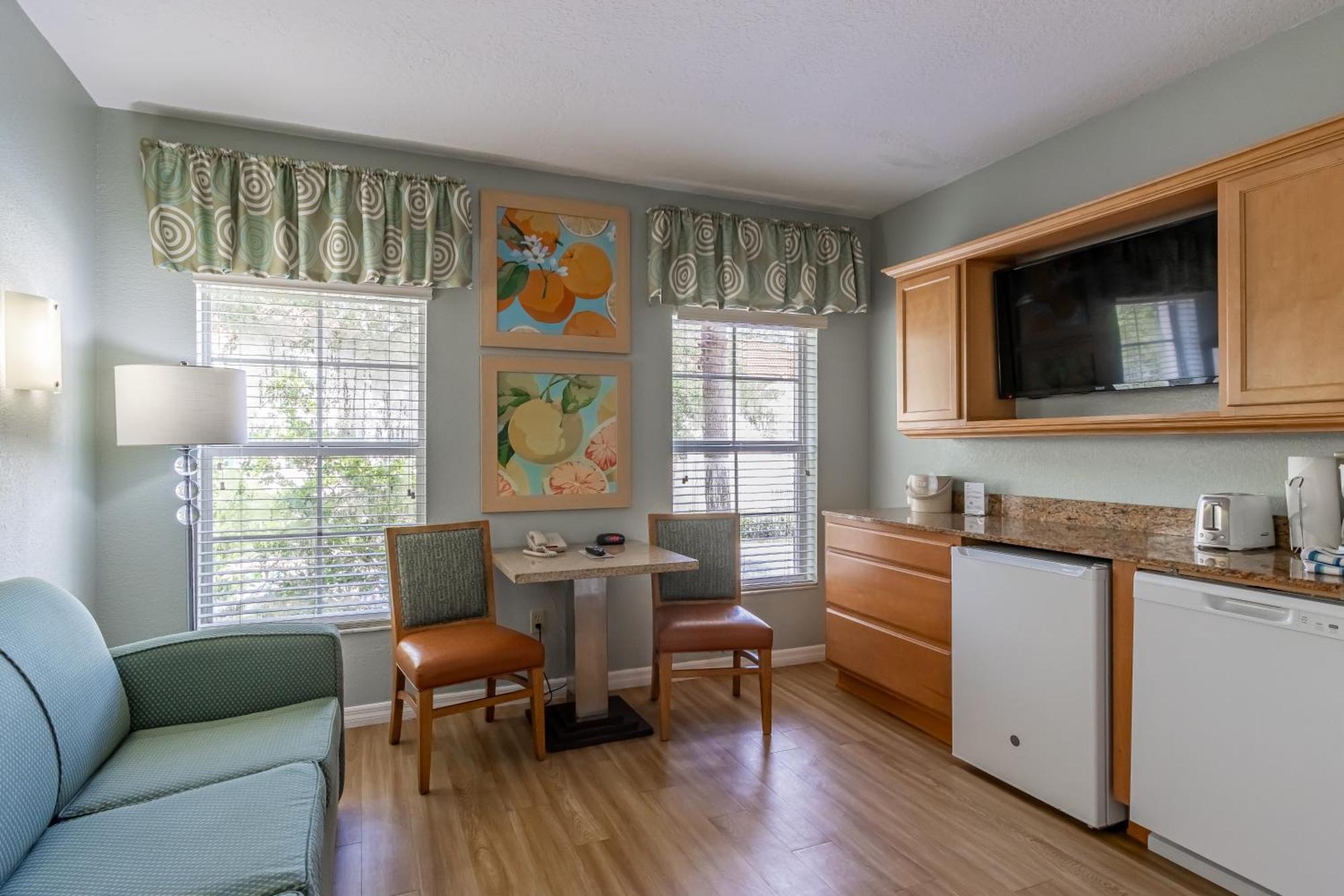 Standard Suite