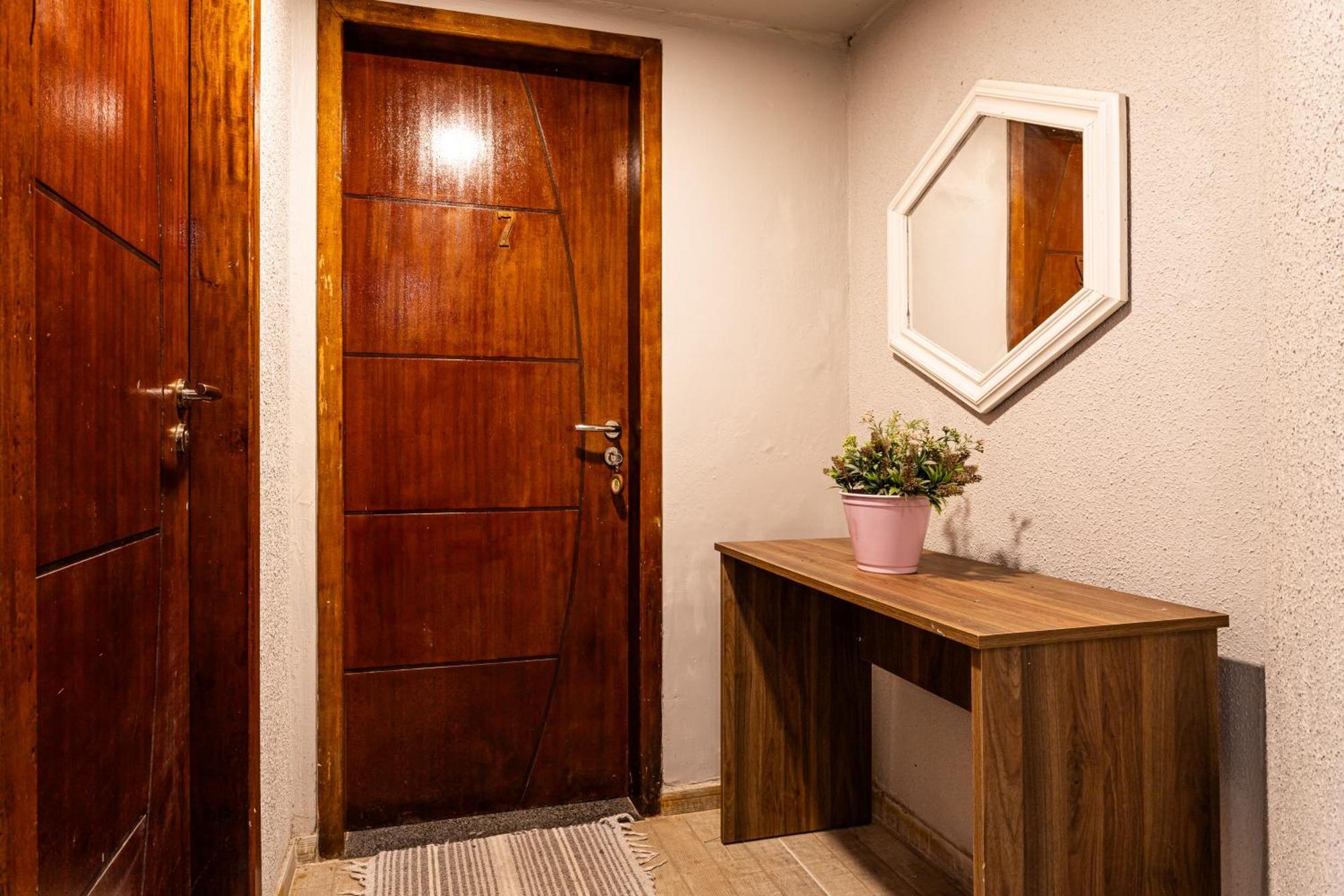 Economy Triple Room