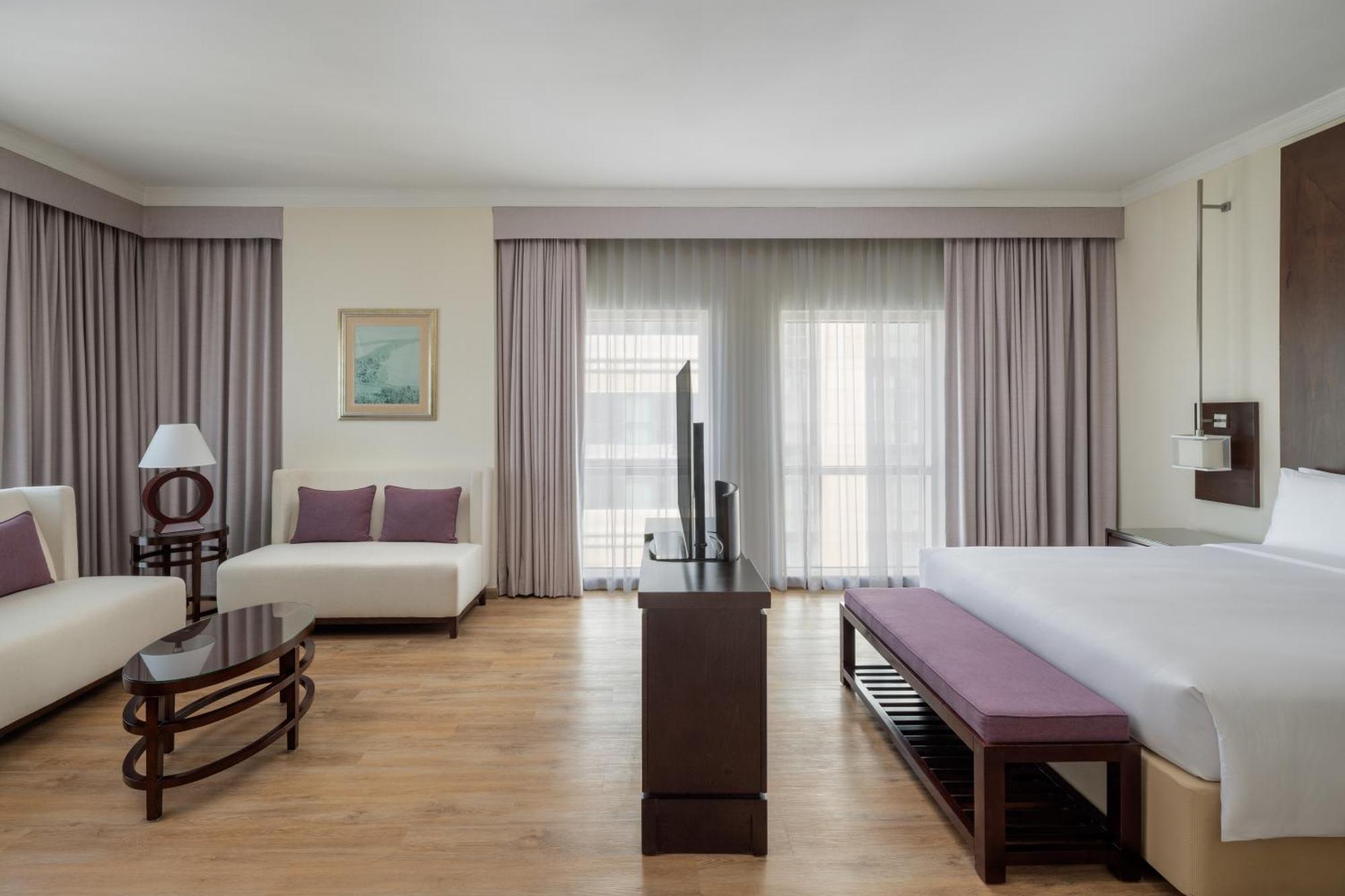 Executive Suite Lounge Access