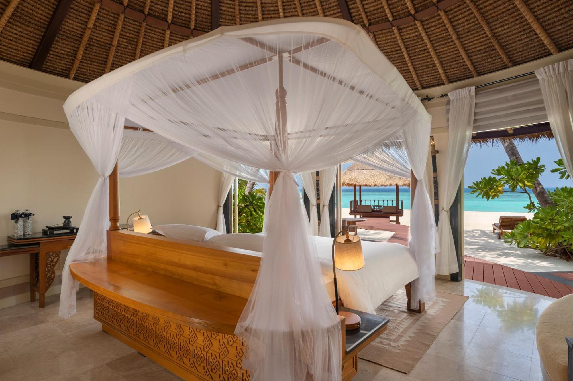 Beachfront Pool Villa