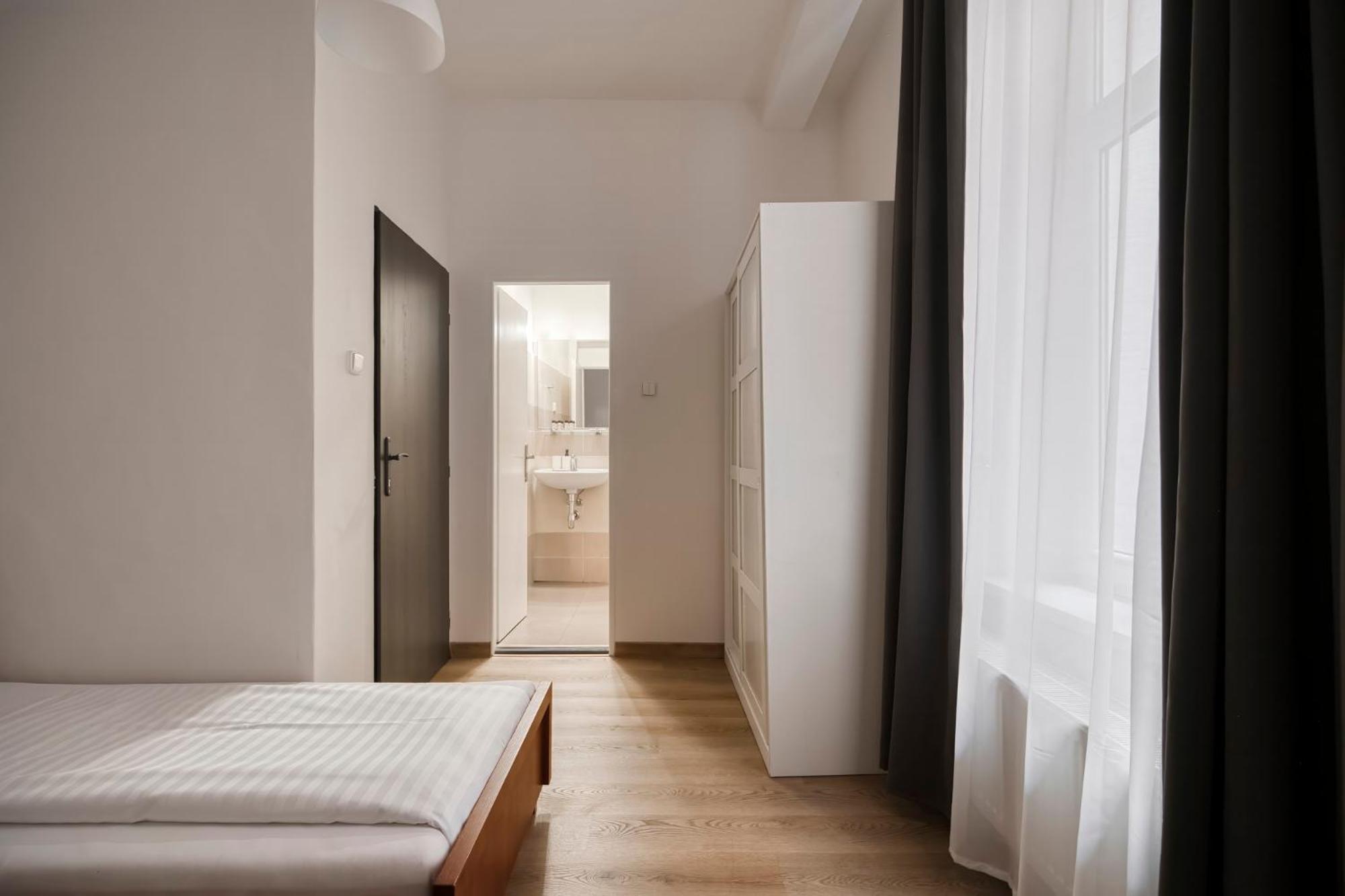 Budget Twin Room