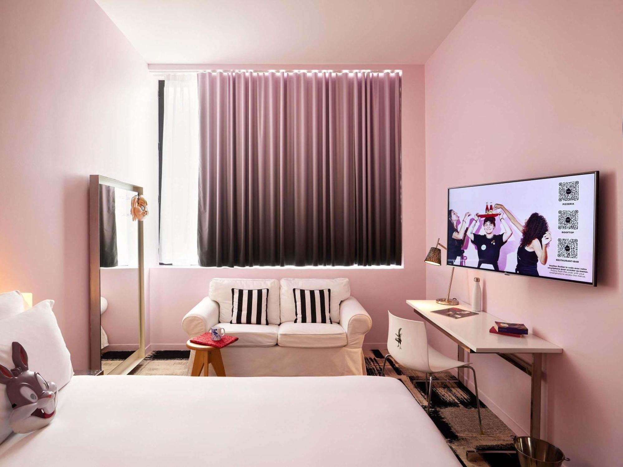 Large Mama Double Room