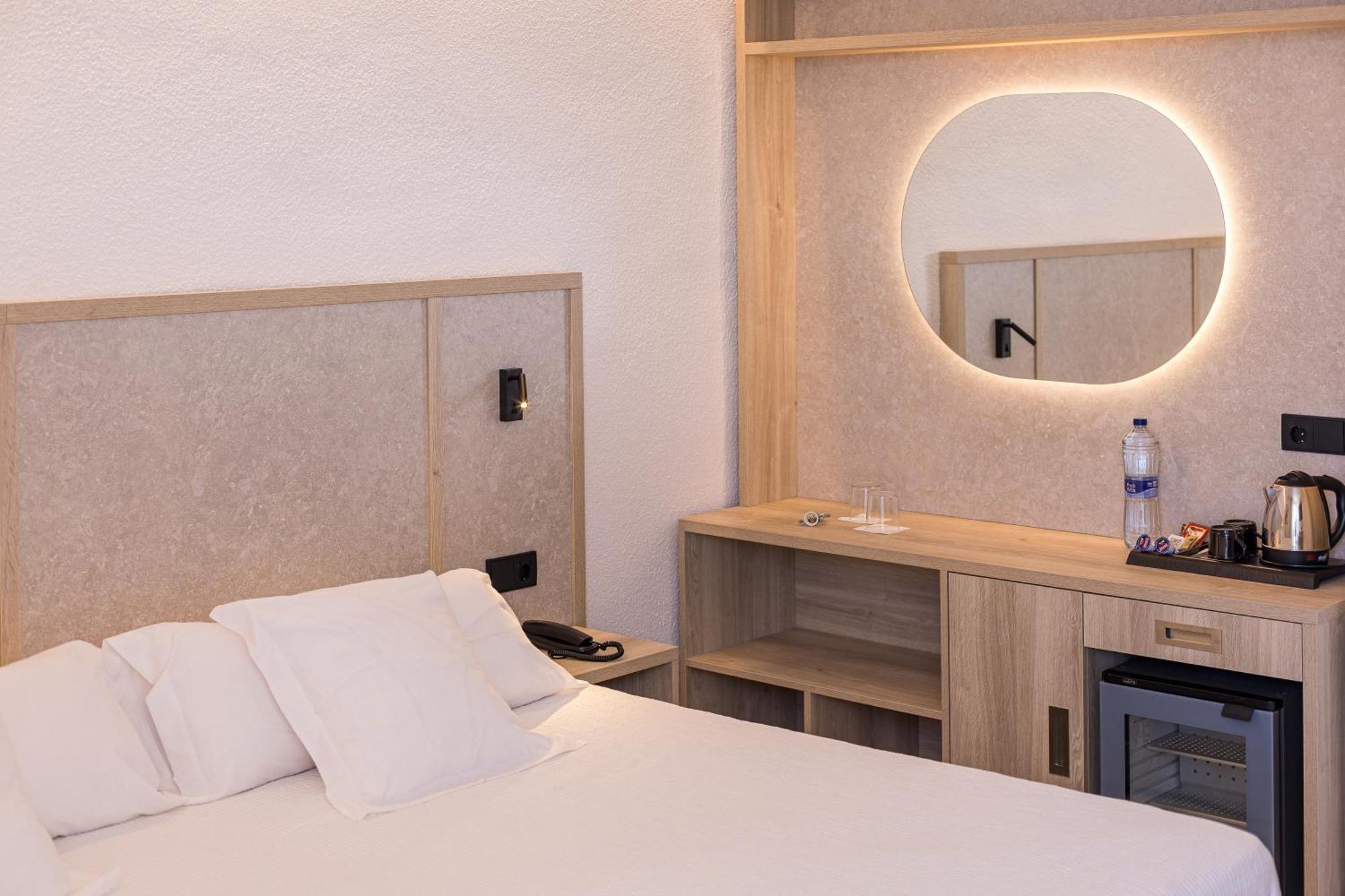 Double or Twin Room Extra Bed
