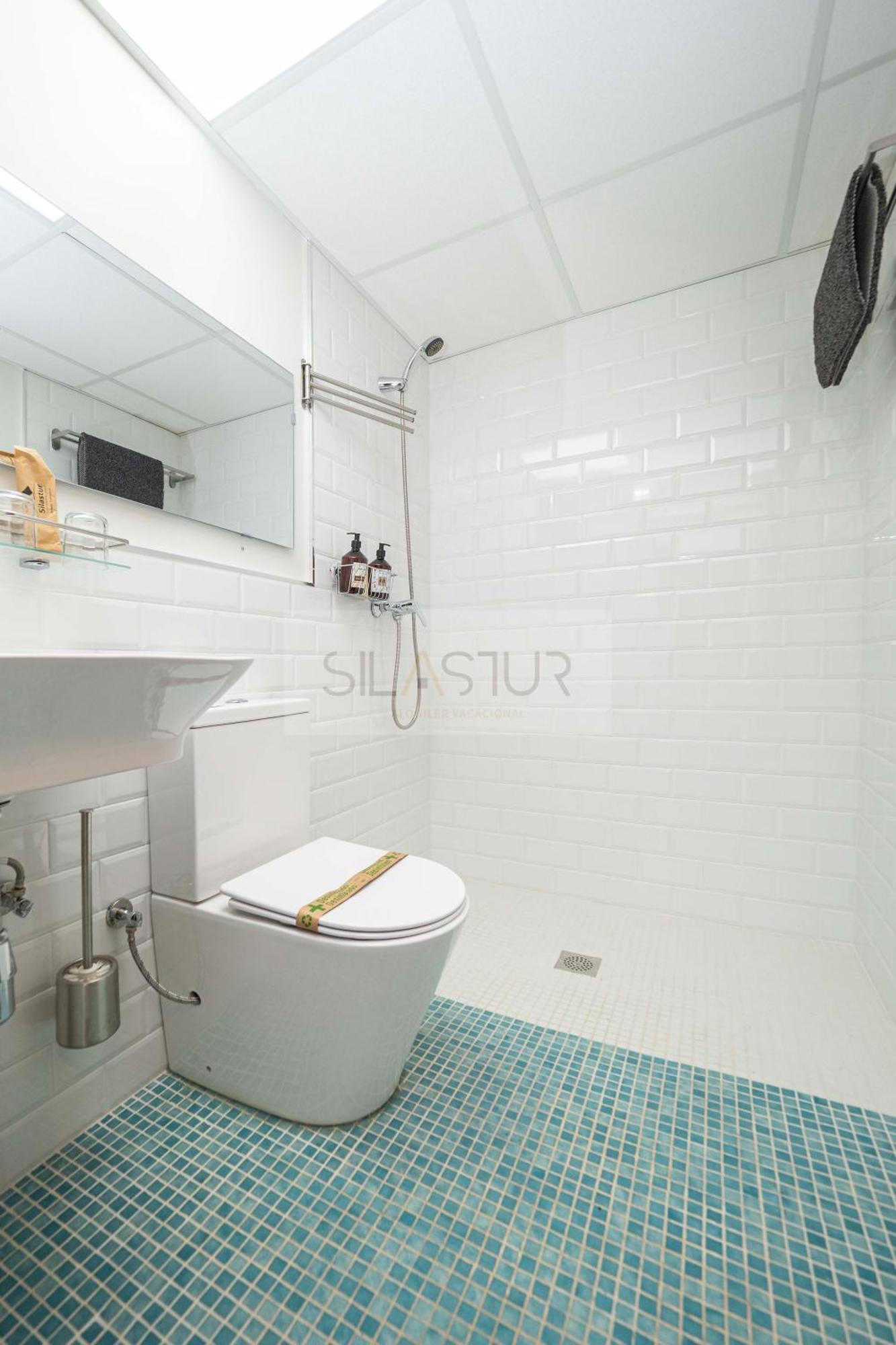 Triple Room Private External Bathroom