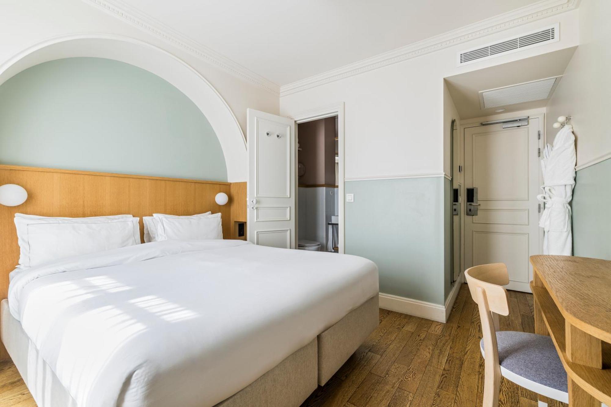 Superior Double Room Balcony